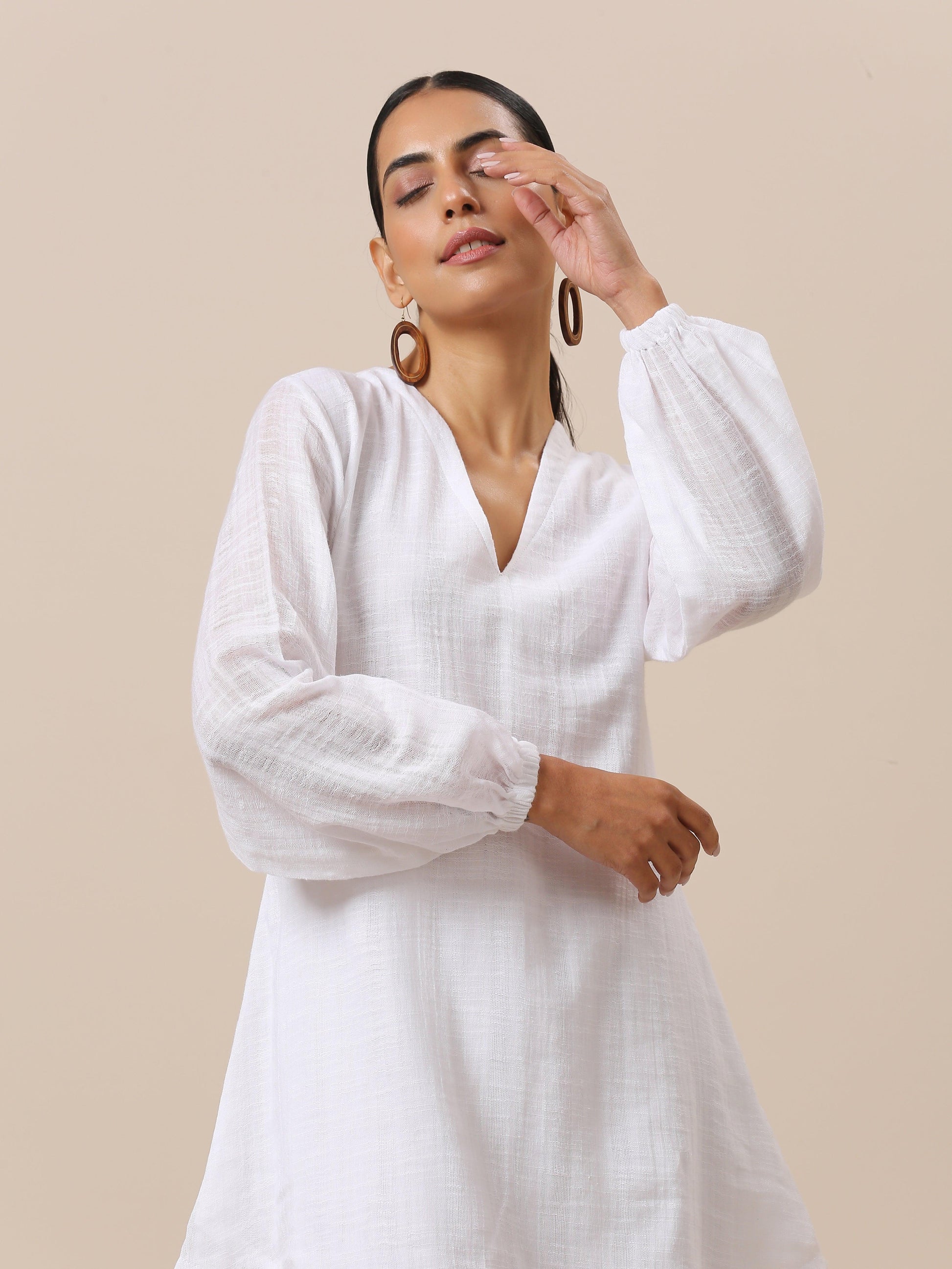 trueBrowns Gauze White Short Co-Ord Set - Swadesiicart