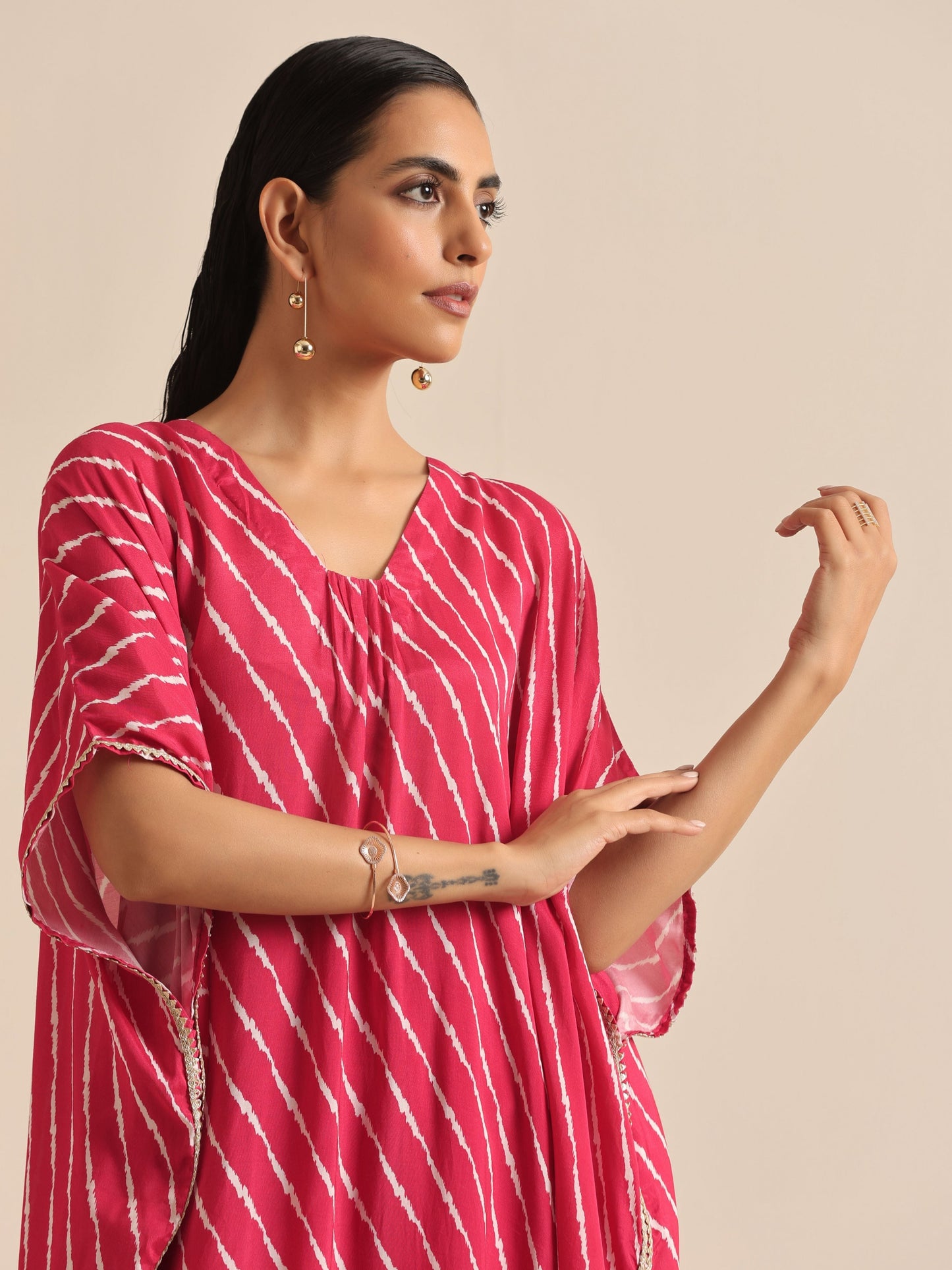trueBrowns Pink Lehariya Printed Silk Kaftan Pant Set | Swadesiicart