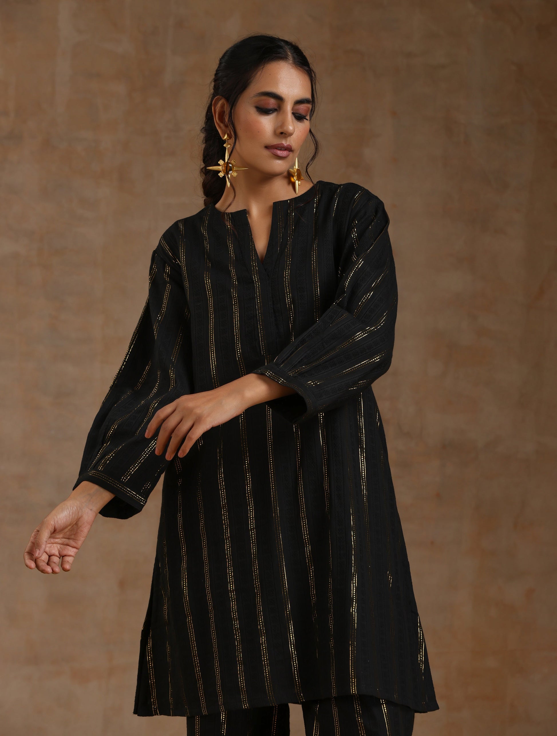 trueBrowns Black Gold Cotton Relaxed Co-Ord Set - Swadesiicart
