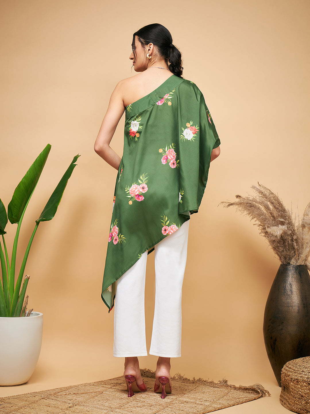 InWeave Women's Green Small Flower One Shoulder Kurta - Swadesiicart