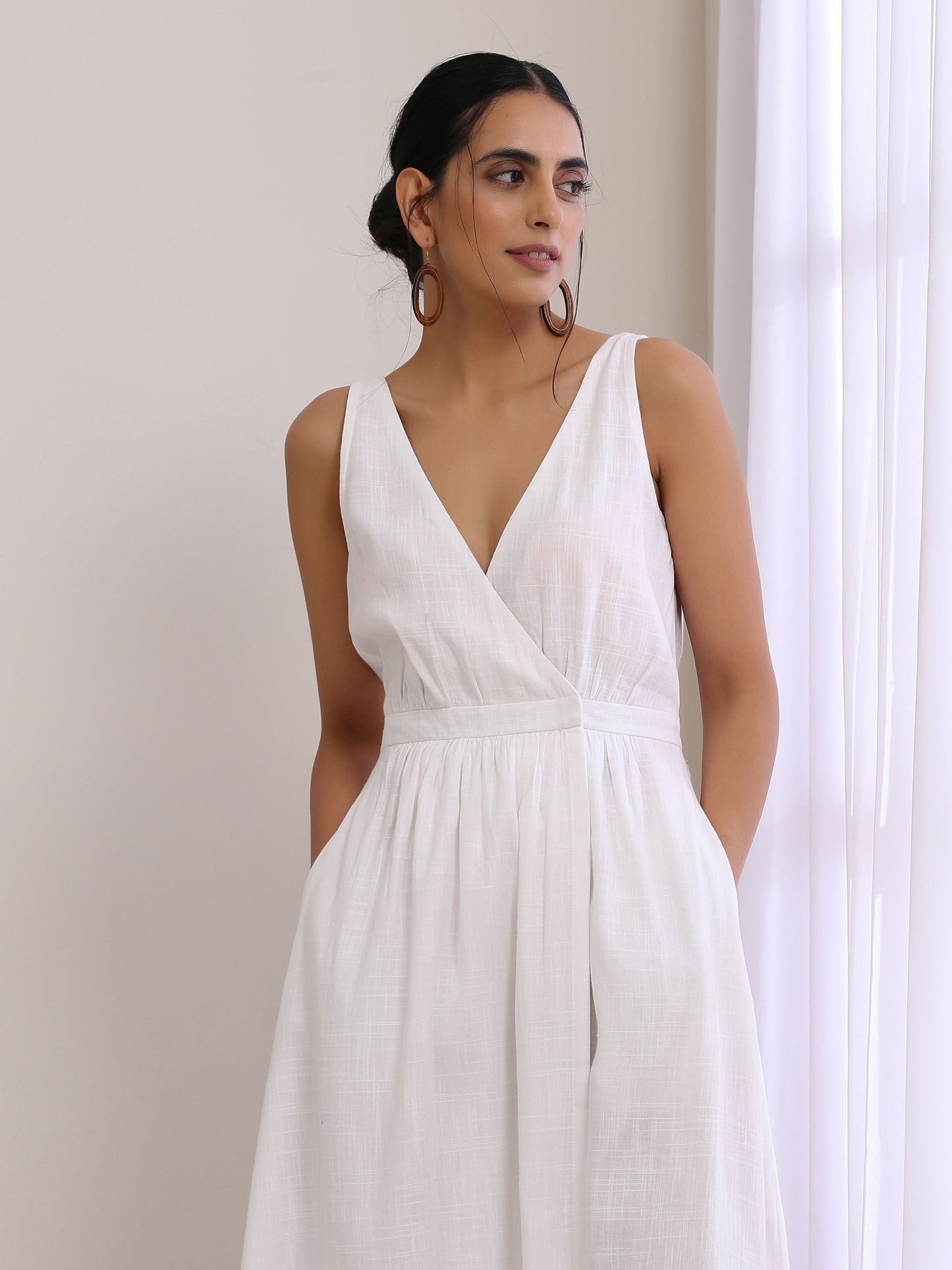 trueBrowns White Slub Texture Sleeveless Wrap Dress | Swadesiicart