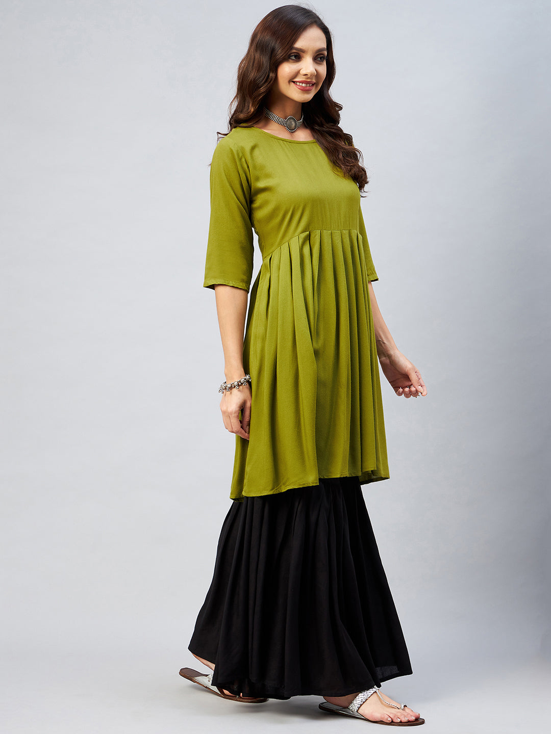 InWeave Women's Olive Short Anarkali Kurta - Swadesiicart