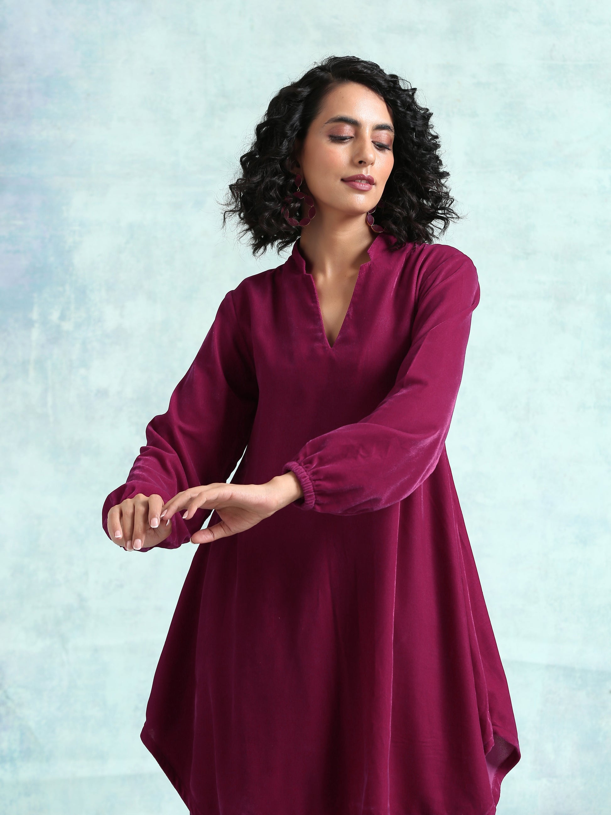 trueBrowns Magenta Velvet Co-Ord Set - Swadesiicart