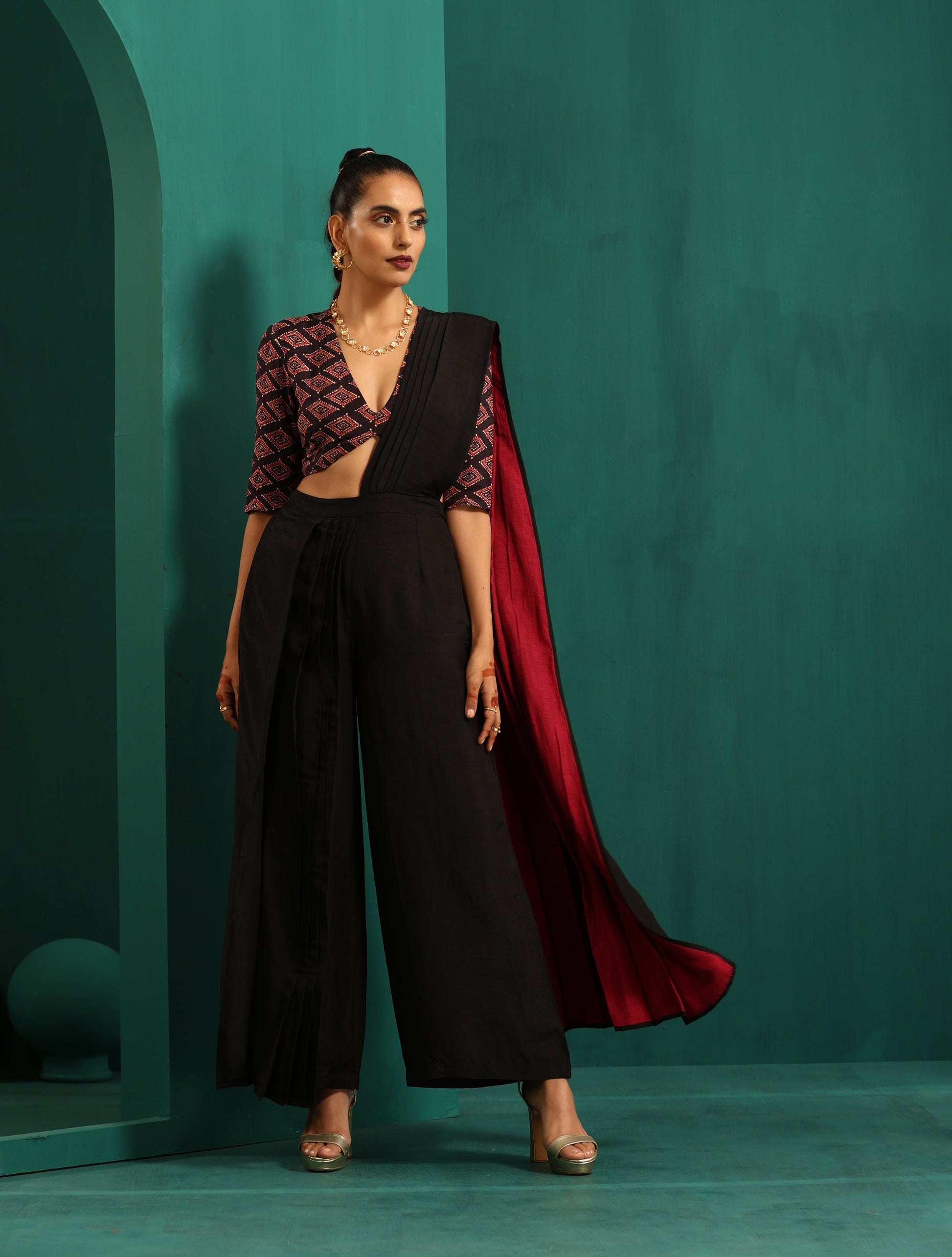 trueBrowns Black Muslin Silk Diamond Printed Deep V-Neck Blouse | Swadesiicart