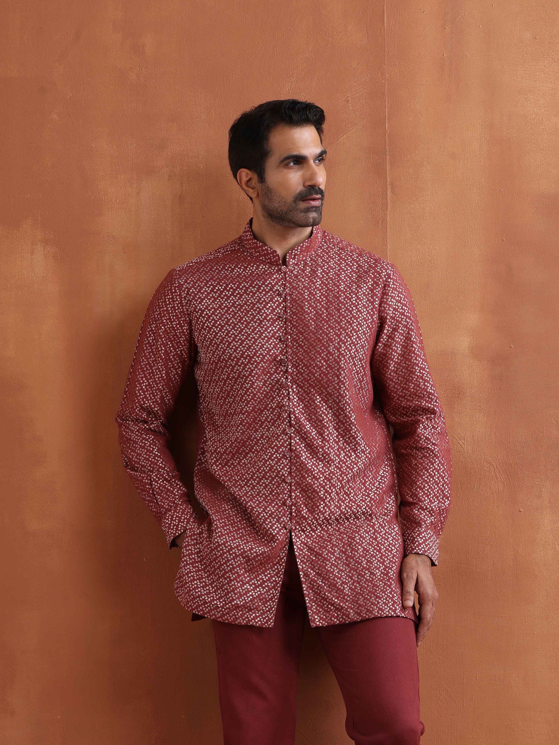 trueBrowns Men's Rust Cotton Dobby Short Kurta | Swadesiicart