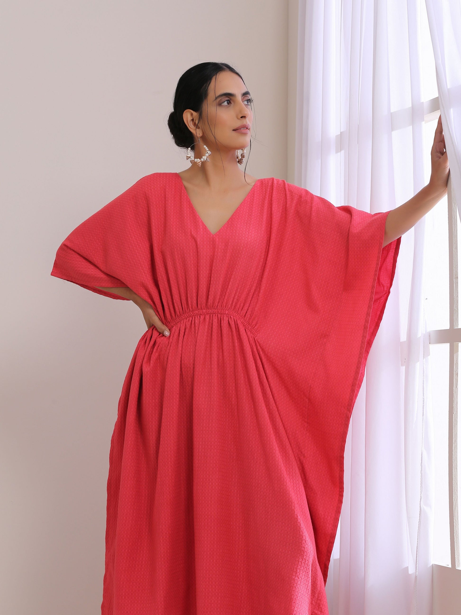 trueBrowns Bright Pink Dobby Kaftan Dress | Swadesiicart