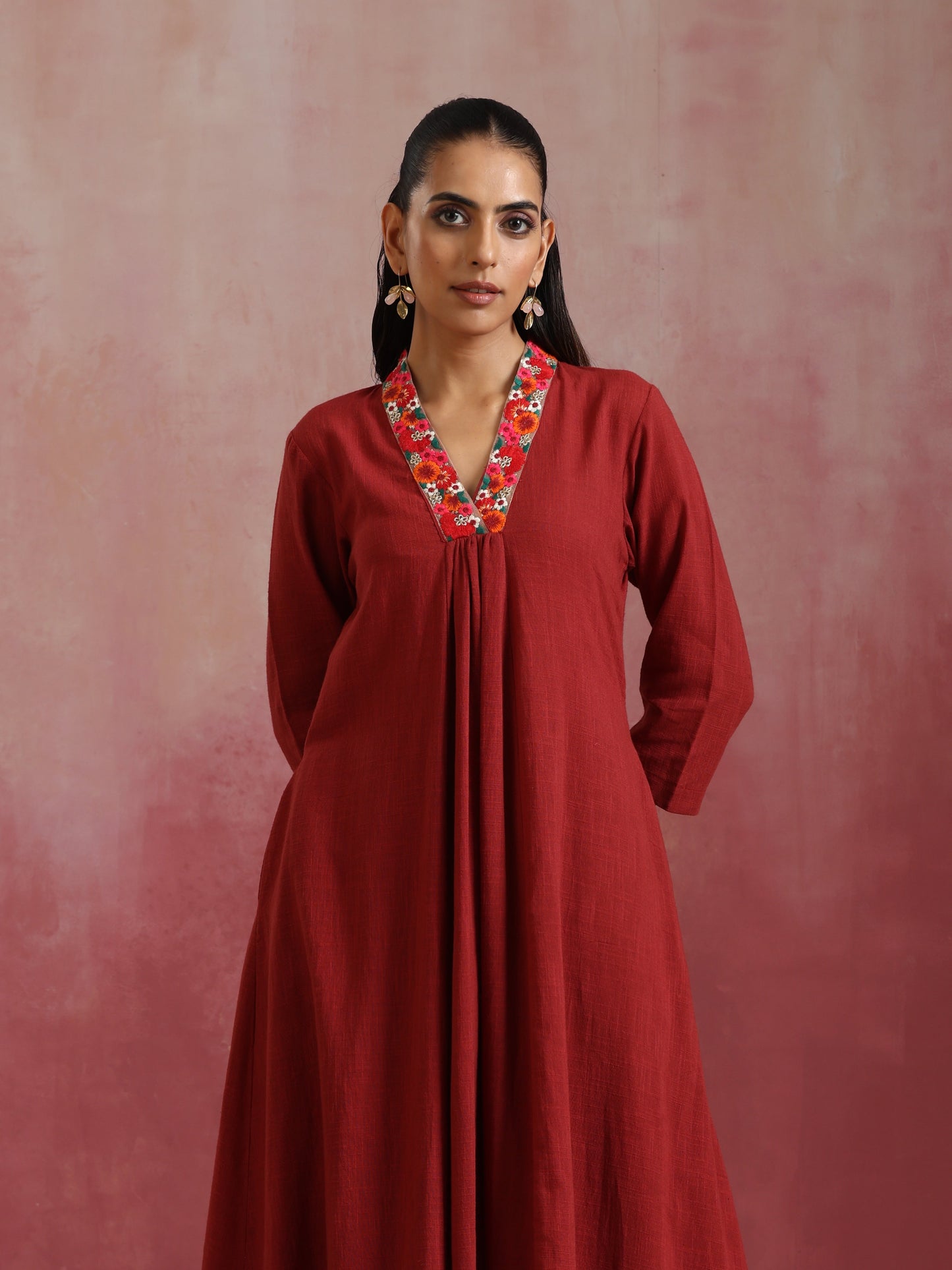 trueBrowns Maroon Cotton Dobby Kurta Set | Swadesiicart