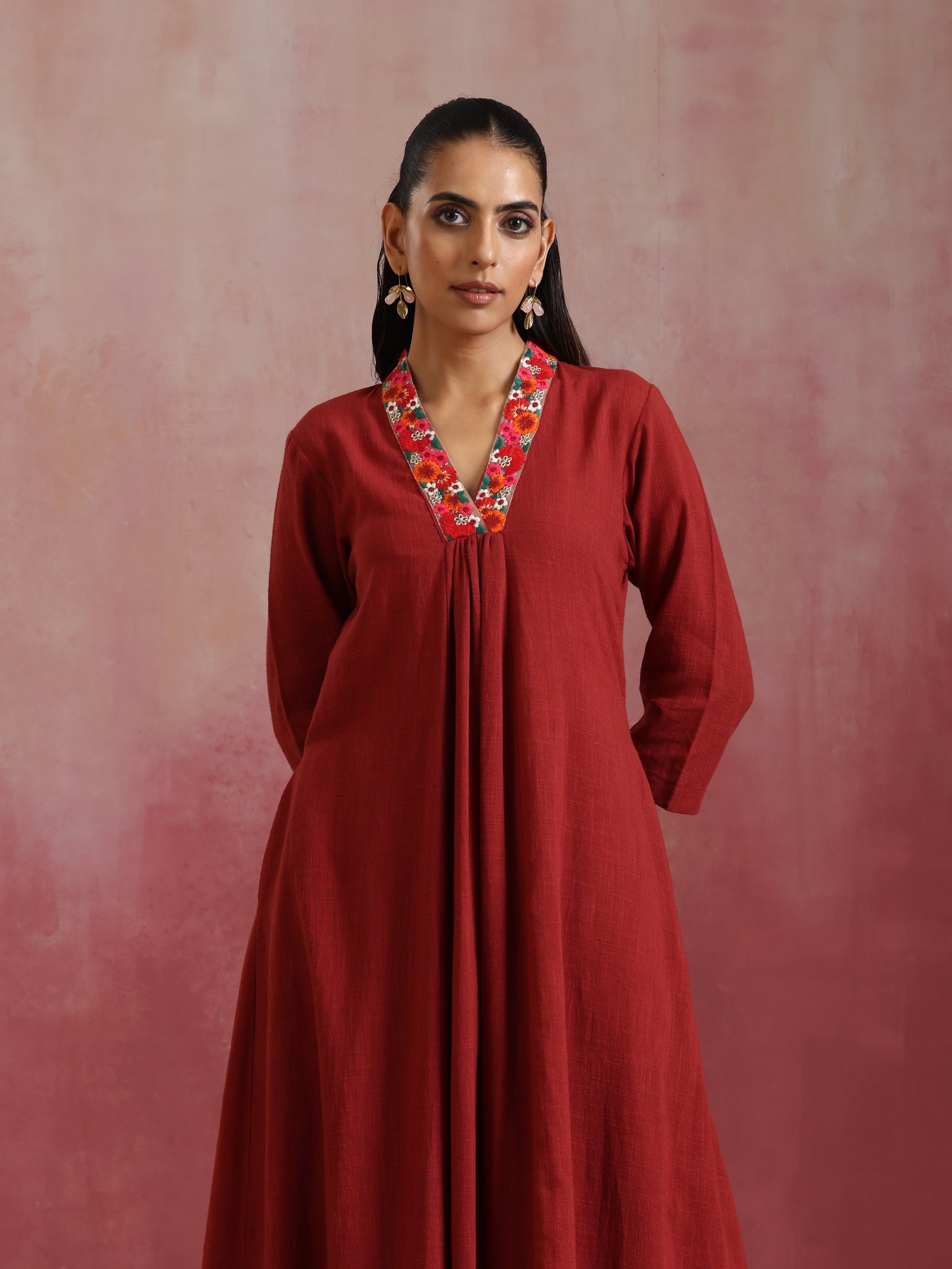 trueBrowns Maroon Cotton Dobby Kurta Set | Swadesiicart