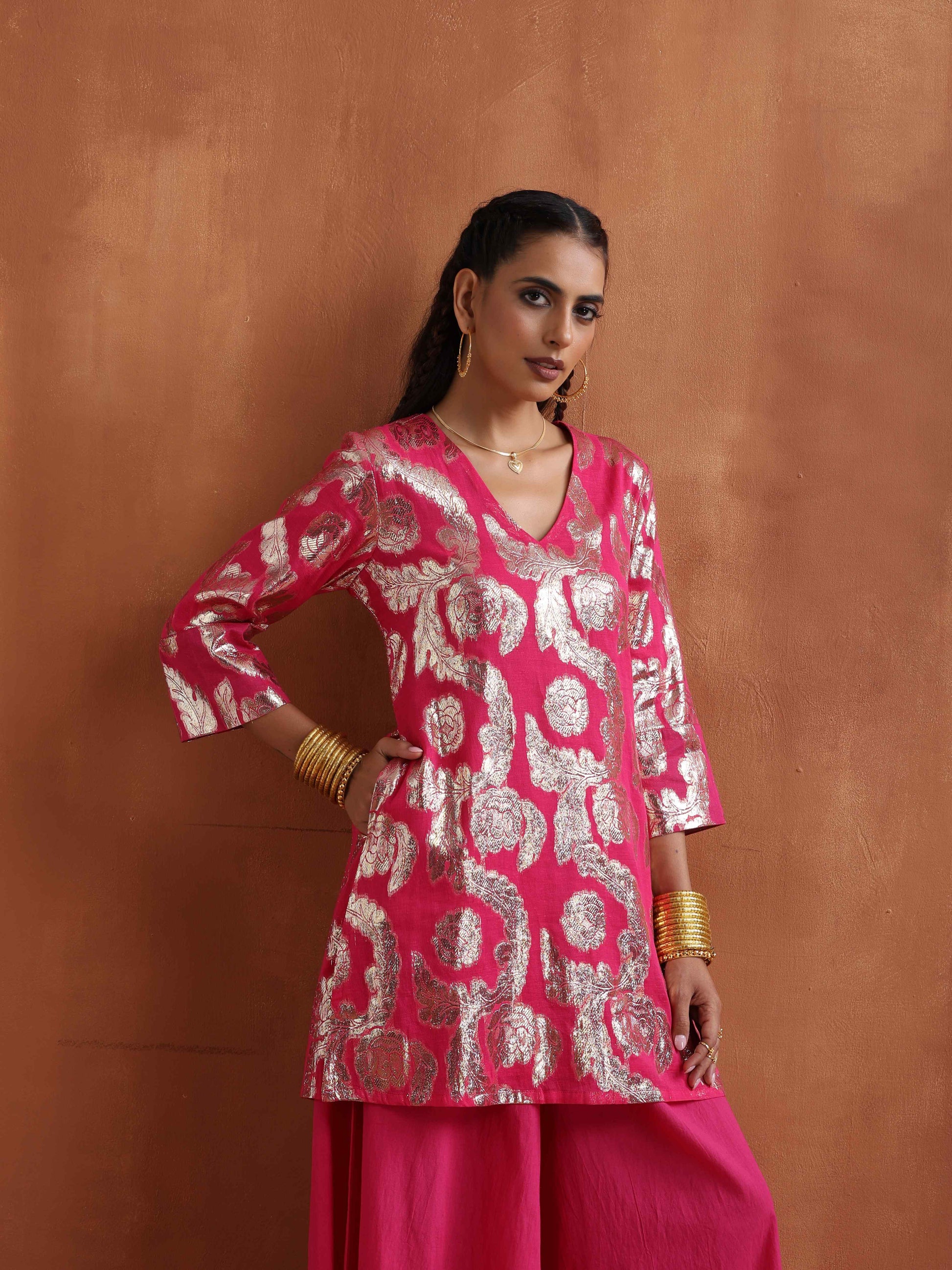 trueBrowns Pink Metallic Sharara Set | Swadesiicart