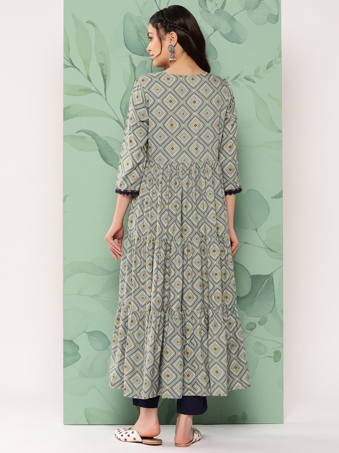 InWeave Women's Navy Top Bottom W Grey Bandhej Long Shrug Set - Swadesiicart
