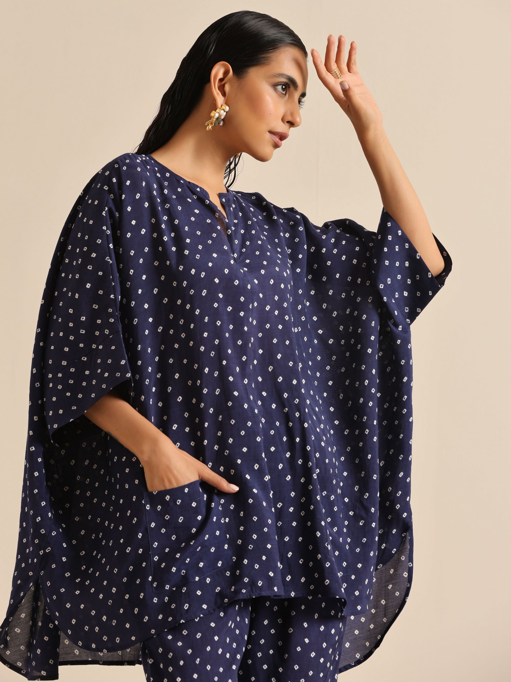 trueBrowns Blue Bandhani Silk Printed Boxy Fit Co-Ord Set - Swadesiicart