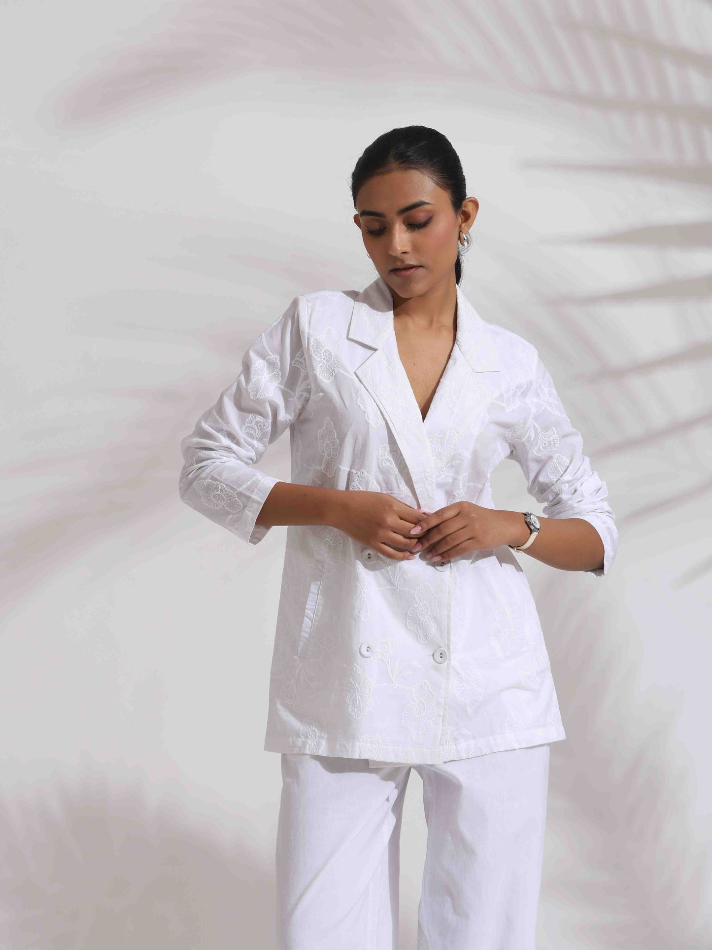 trueBrowns White Cotton Schiffli Jacket Co-ord Set - Swadesiicart