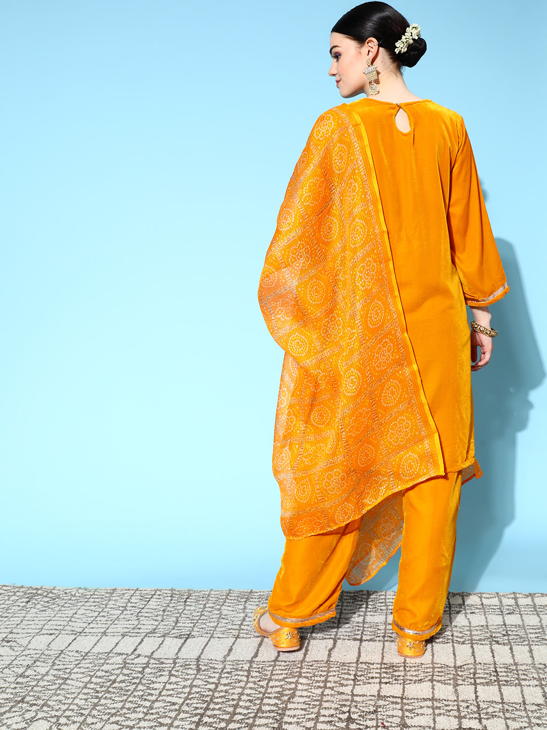 InWeave Women's Mustard Velvet Kurta Set With Mustard Kota Bandhani Dupatta - Swadesiicart
