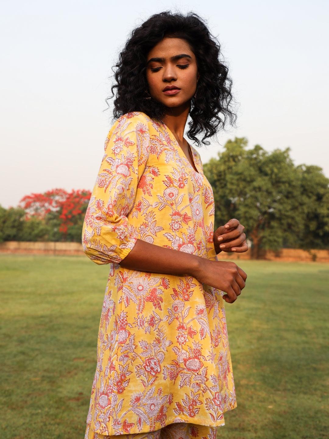 trueBrowns Yellow Cotton Block Print V-Square Neck Co-Ord Set - Swadesiicart