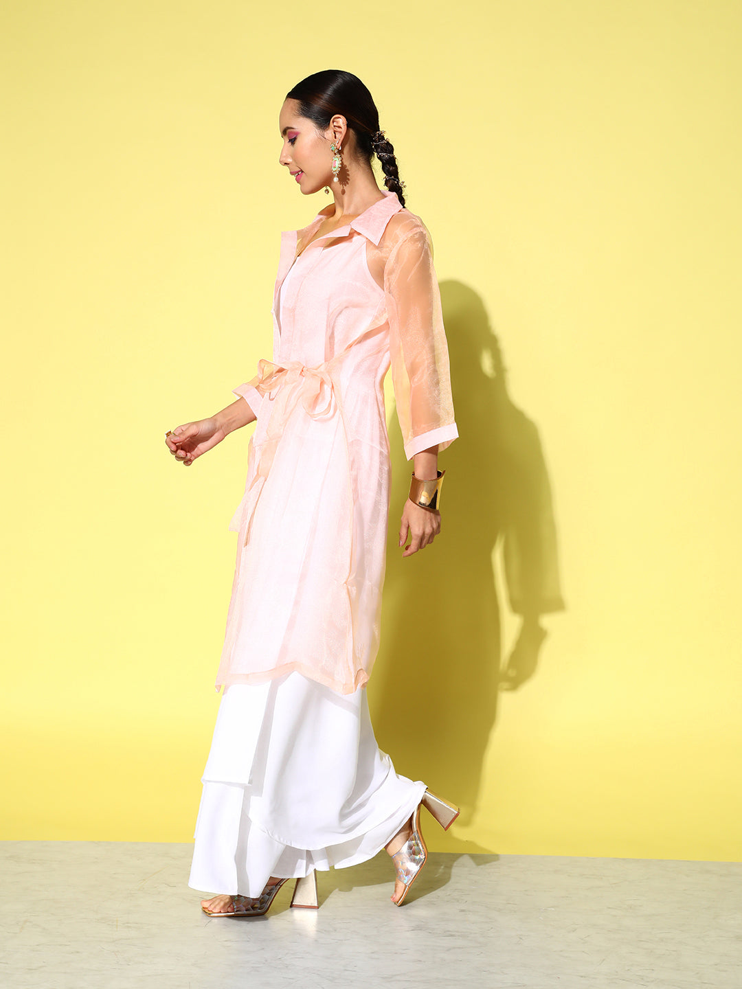 InWeave Women's Cream Strappy Kurta Set With Peach Organza Cape - Swadesiicart