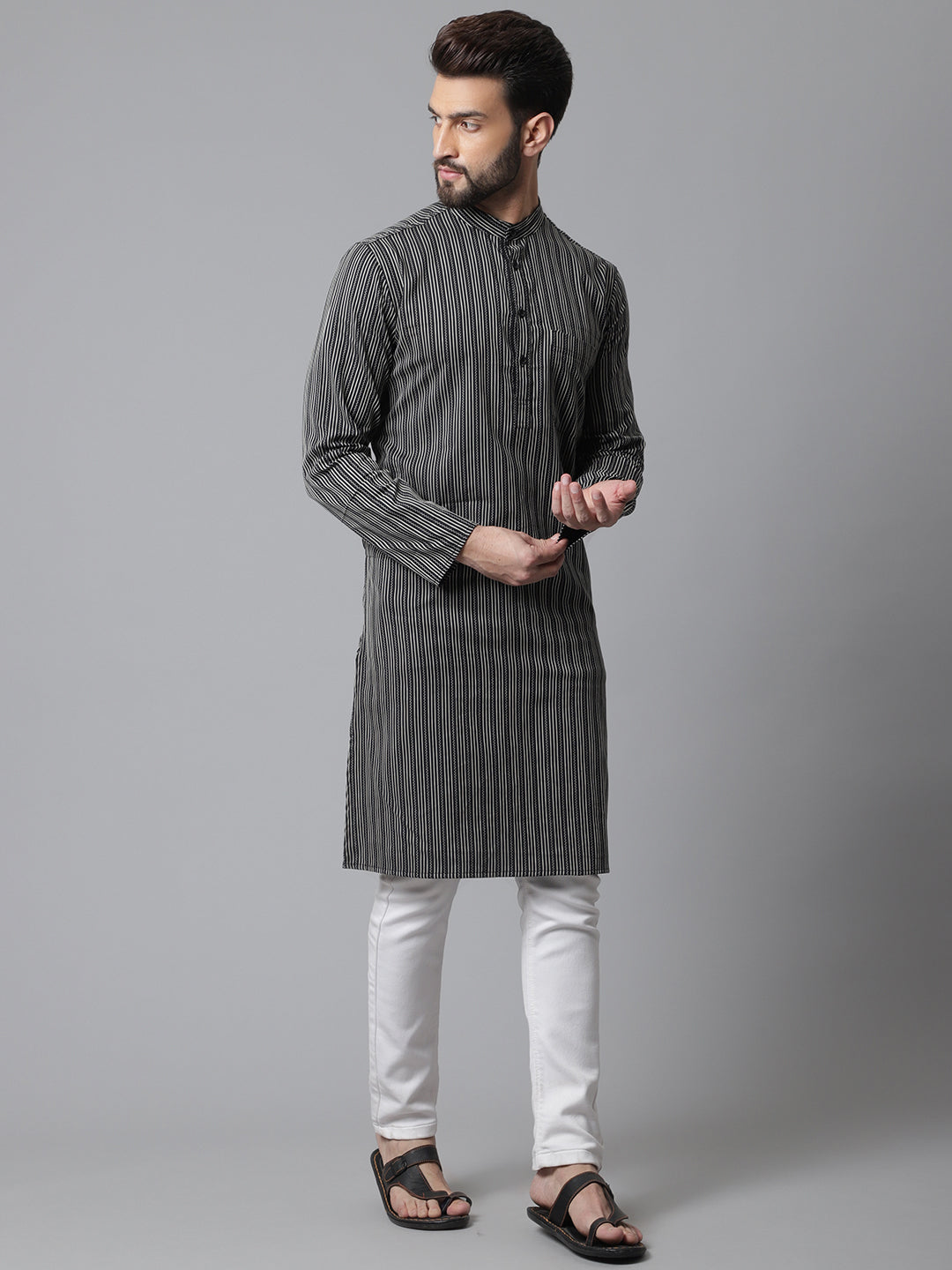 Even Apparels Black Pure Cotton Kurta With Band Collar | Swadesiicart