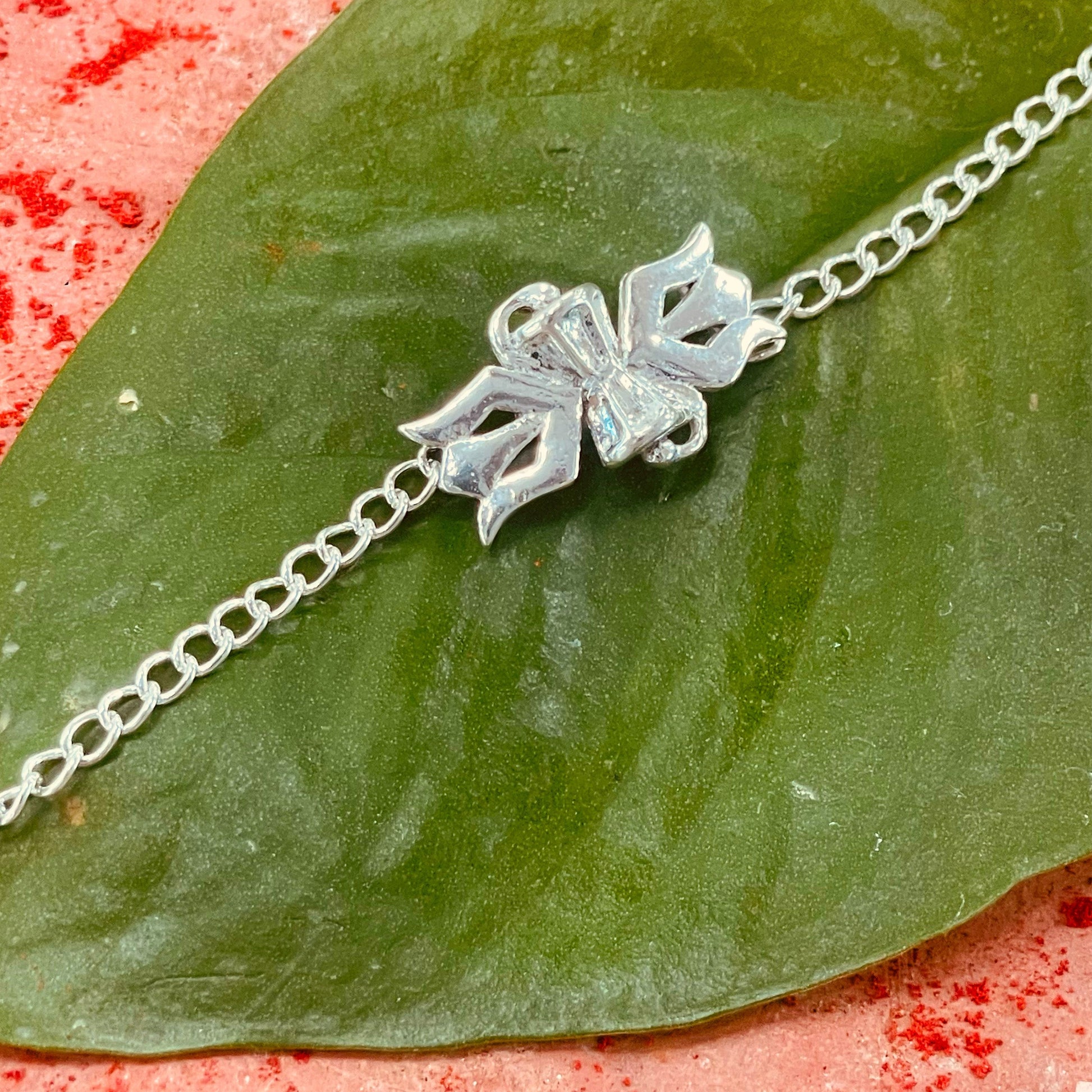 trueBrowns 925 Sterling Silver Lord Shiva Trishul Silver Chain Rakhi | Swadesiicart