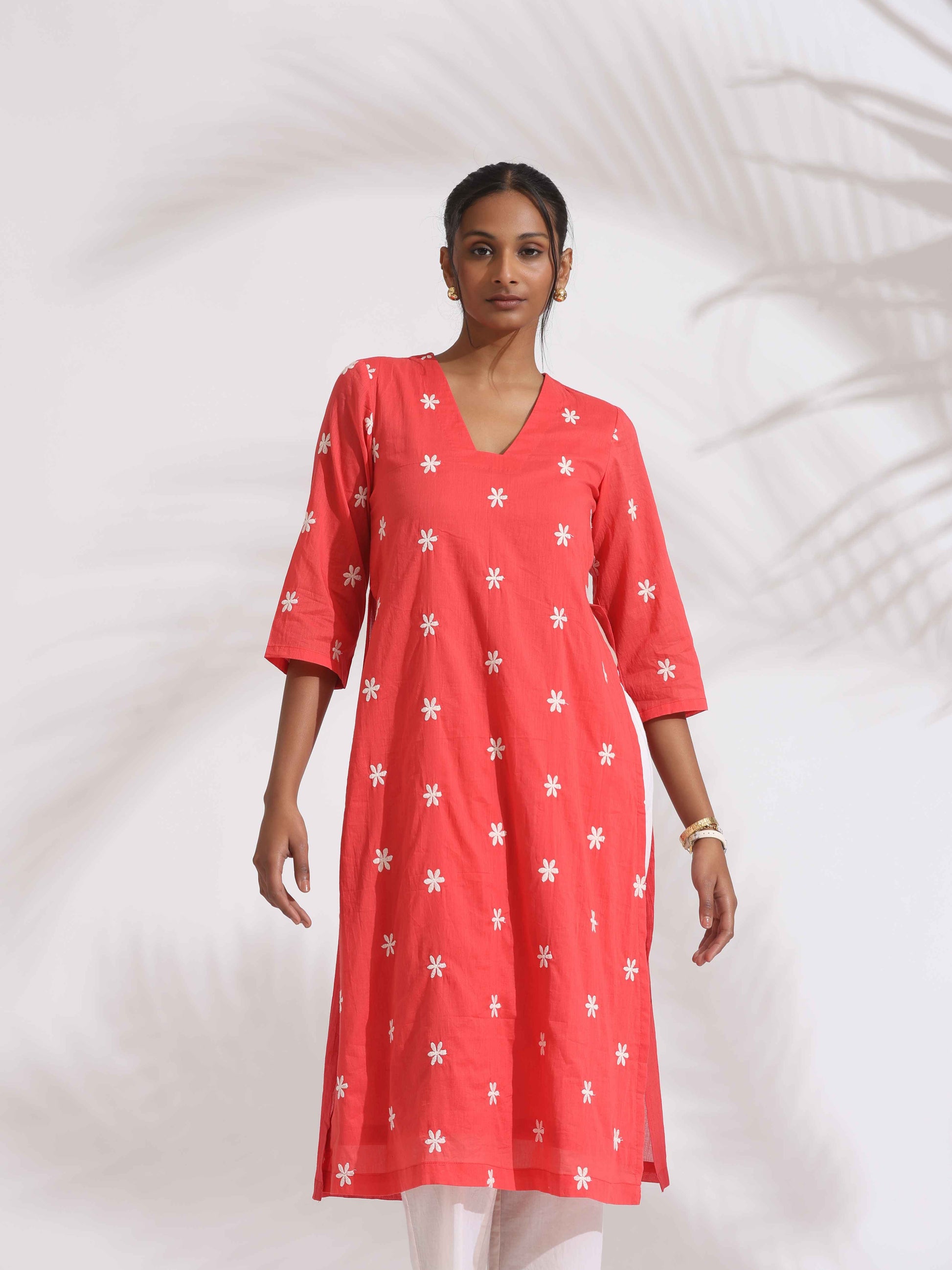 trueBrowns Orange Cotton Floral Embroidered Kurta Set | Swadesiicart