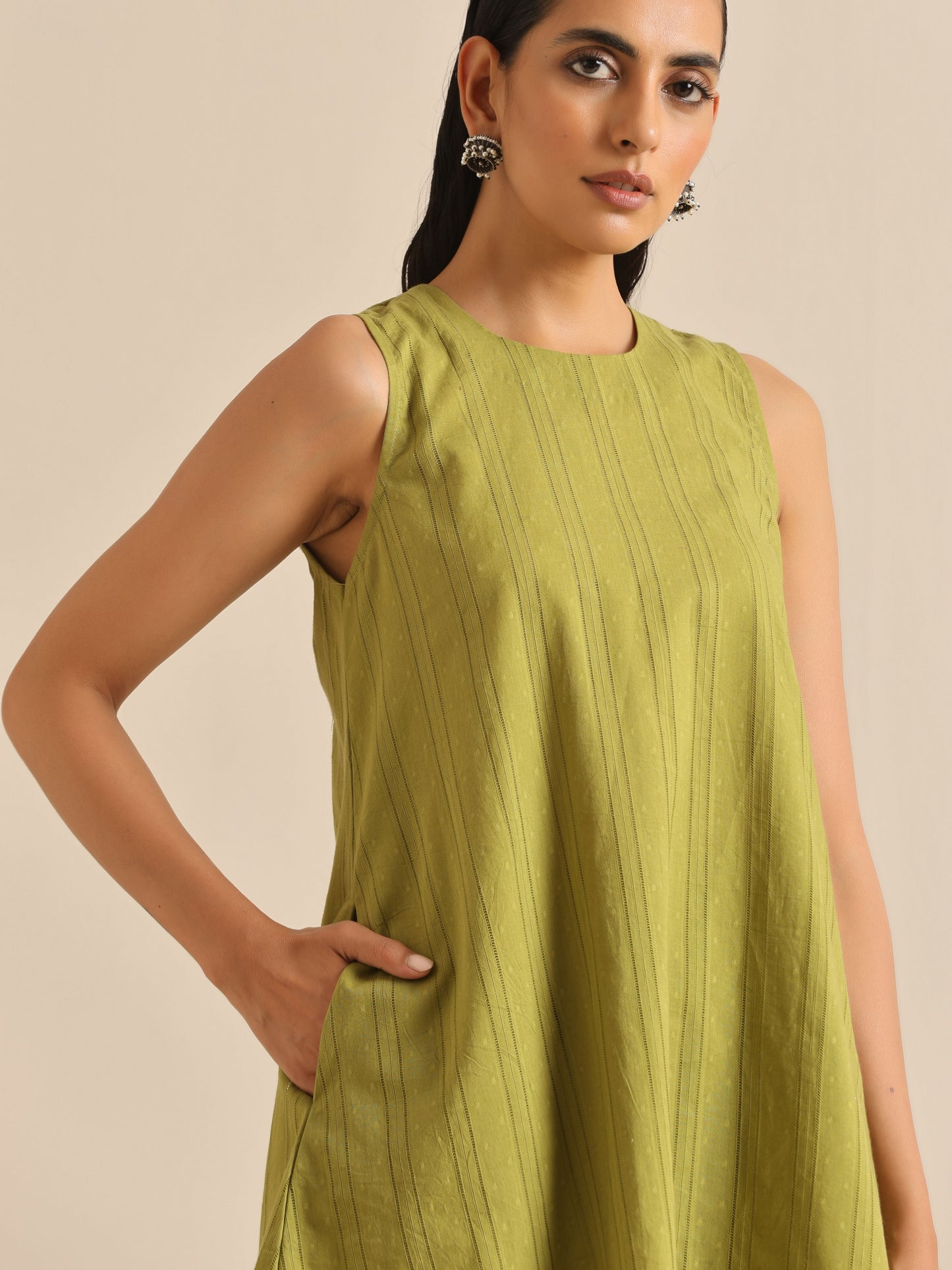 trueBrowns Green Dobby Sleeveless Co-Ord Set - Swadesiicart
