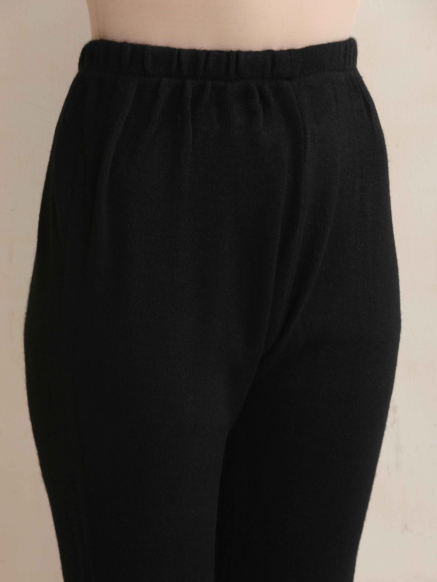 trueBrowns Black Woollen Leggings | Swadesiicart