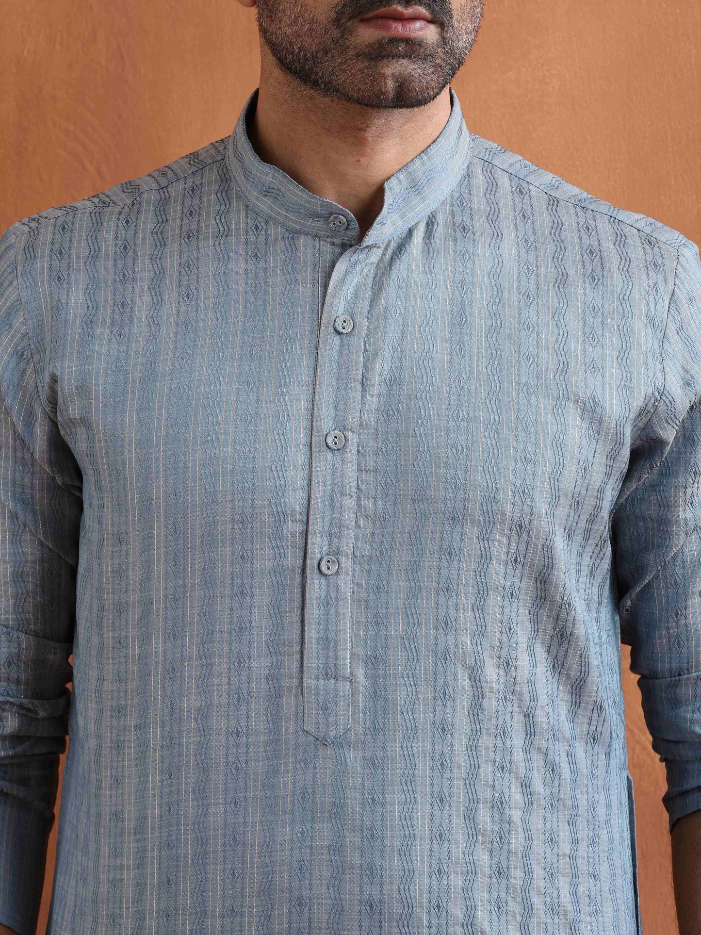 trueBrowns Men's Blue Chanderi Kurta | Swadesiicart