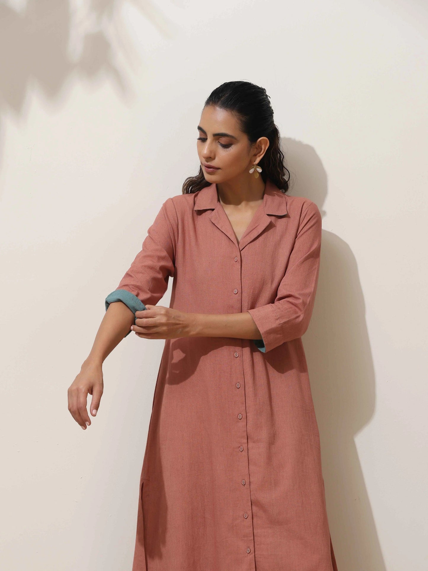 trueBrowns Peach Cotton Linen Kurta Pant Set | Swadesiicart