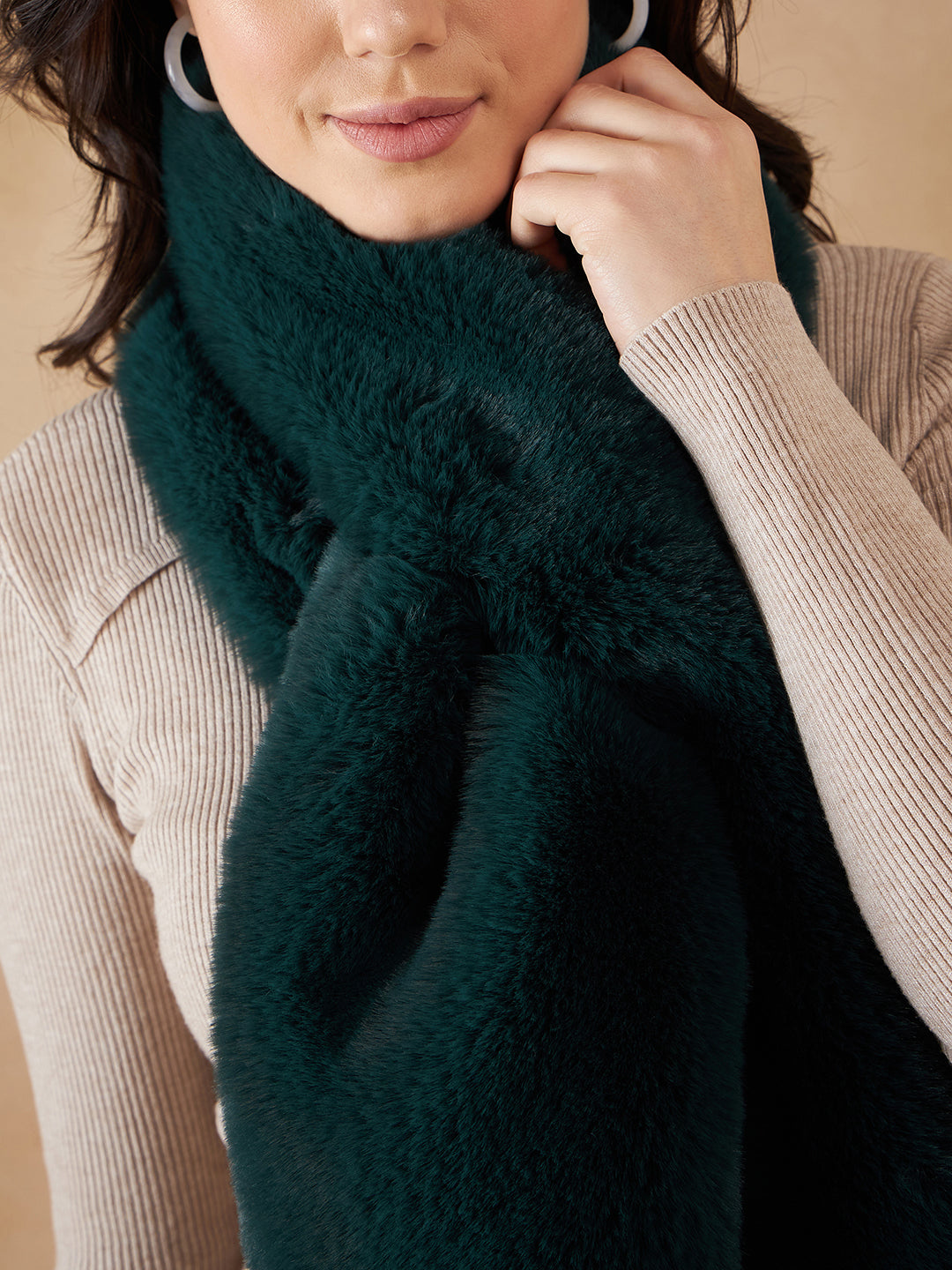 InWeave Women's Dark Teal Faux Fur Neck Warmer - Swadesiicart