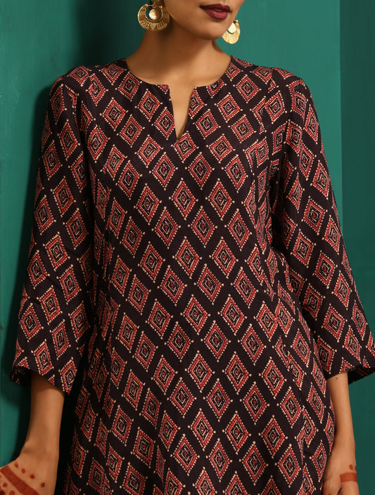 trueBrowns Black Diamond Muslin Silk Printed Relaxed Co-ord Set - Swadesiicart