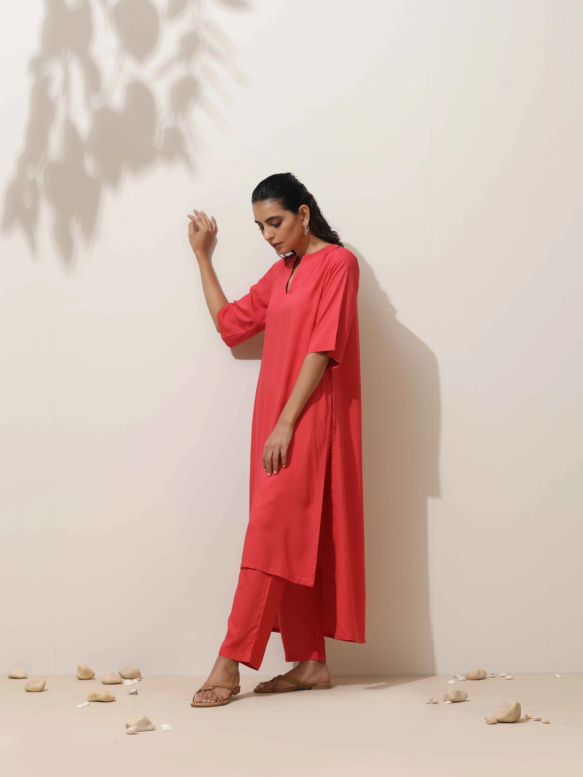 trueBrowns Coral Viscose Kurta Pant Set | Swadesiicart