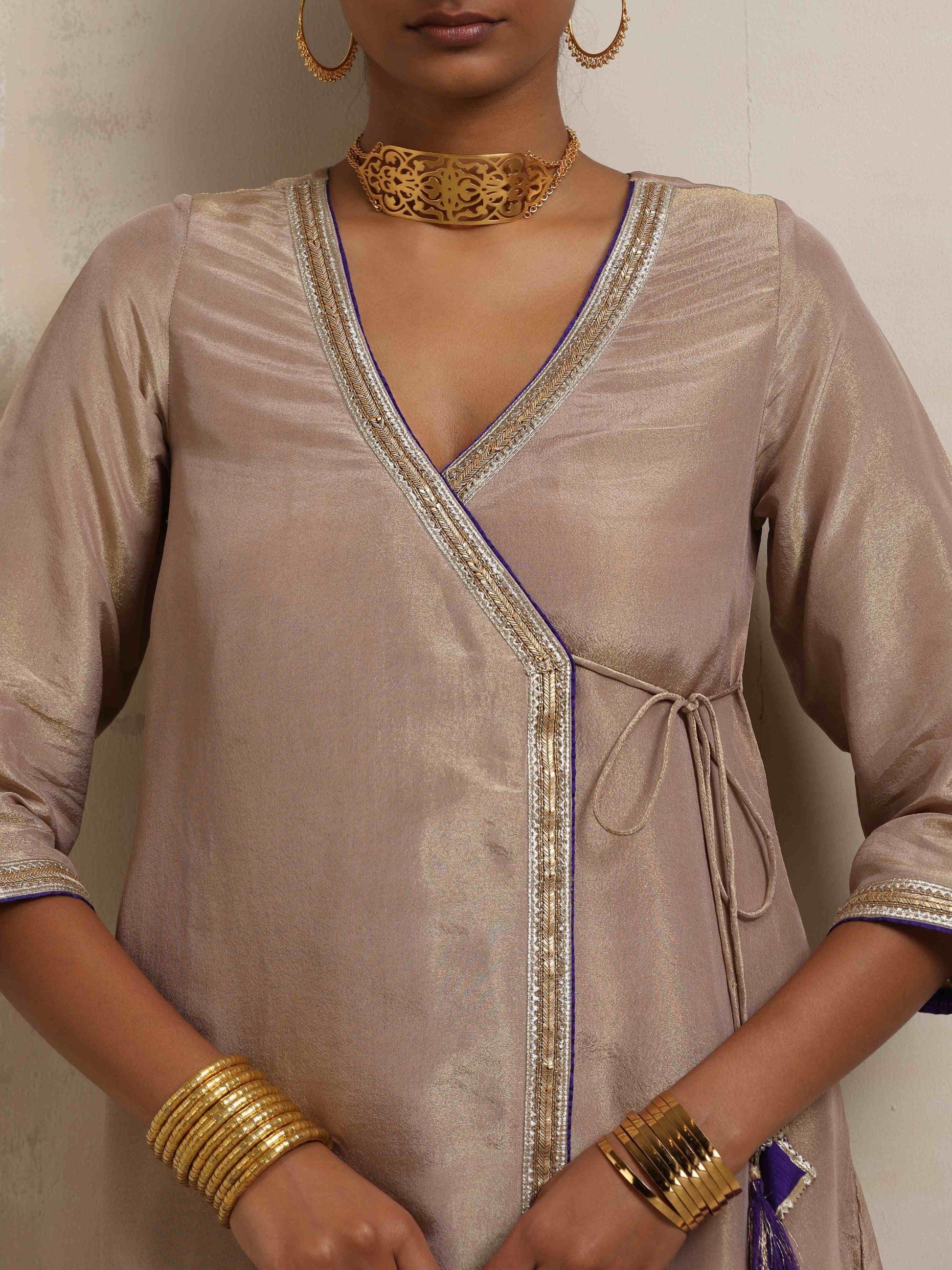 trueBrowns Lilac Tissue Angrakha Kurta Set | Swadesiicart