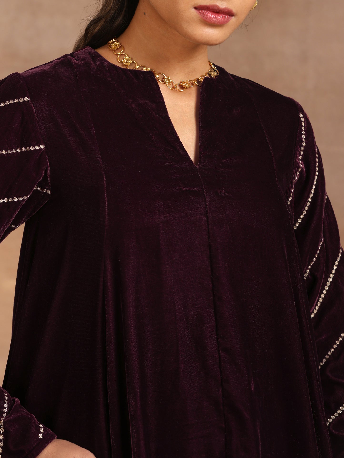 trueBrowns Wine Velvet Sleeve Embroidered Co-ord Set - Swadesiicart