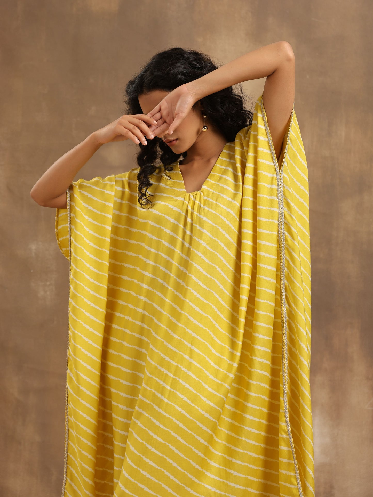 trueBrowns Lime Lehariya Printed Silk Kaftan Pant Set | Swadesiicart