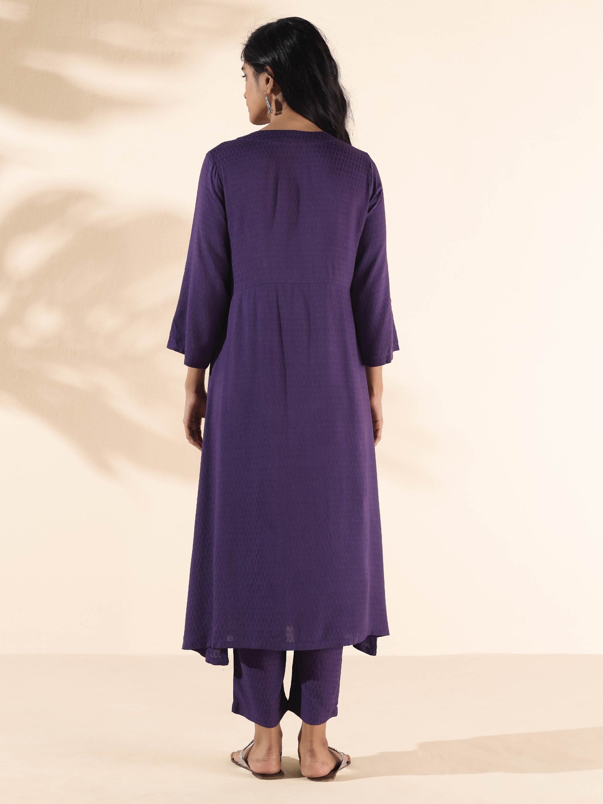 trueBrowns Purple Viscose Dobby Slit Kurta Pant Set | Swadesiicart