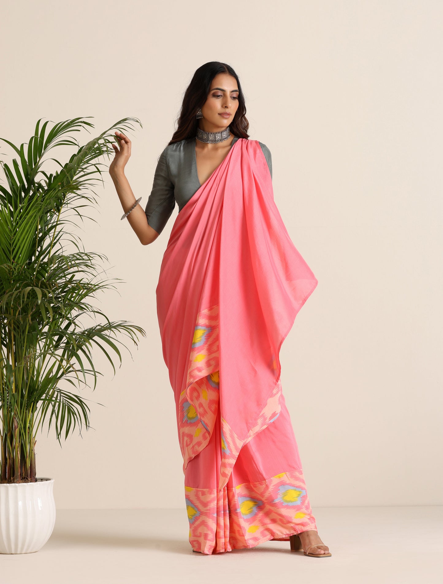 trueBrowns Pink Lime Muslin Ikat Saree | Swadesiicart