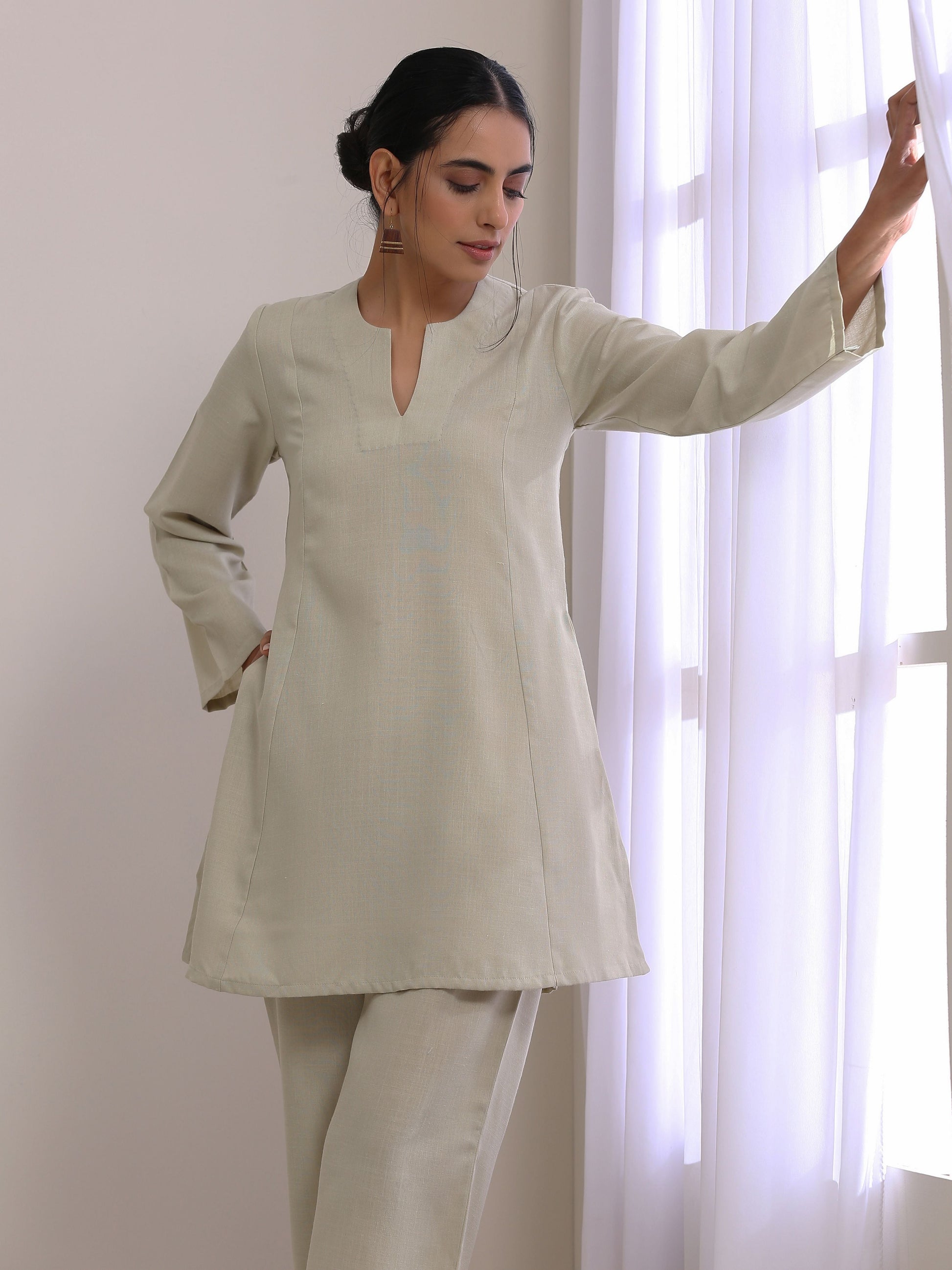 trueBrowns Light Grey Slub Co-Ord Set - Swadesiicart
