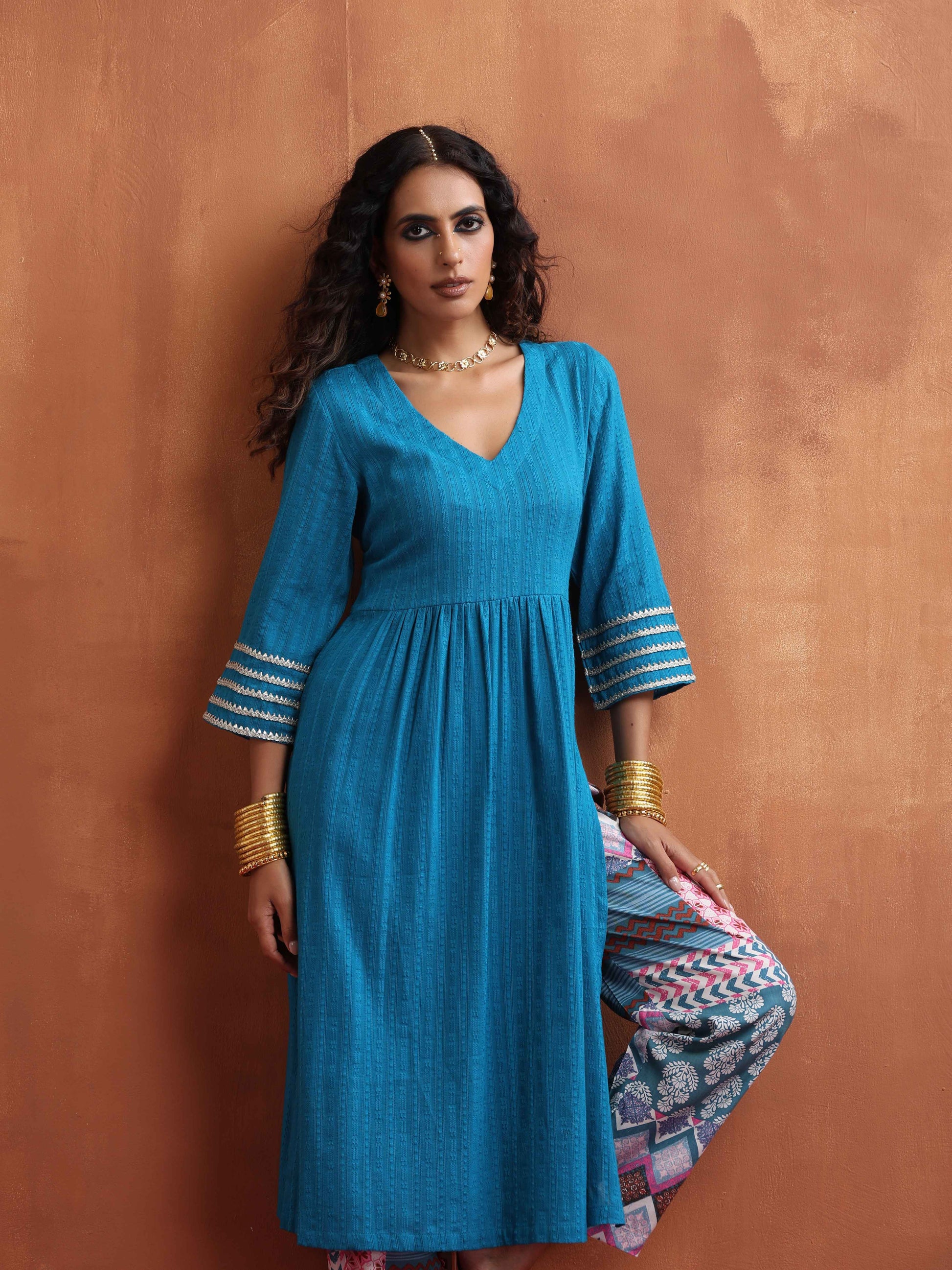 trueBrowns Blue Cotton Flared Anarkali Kurta Set | Swadesiicart