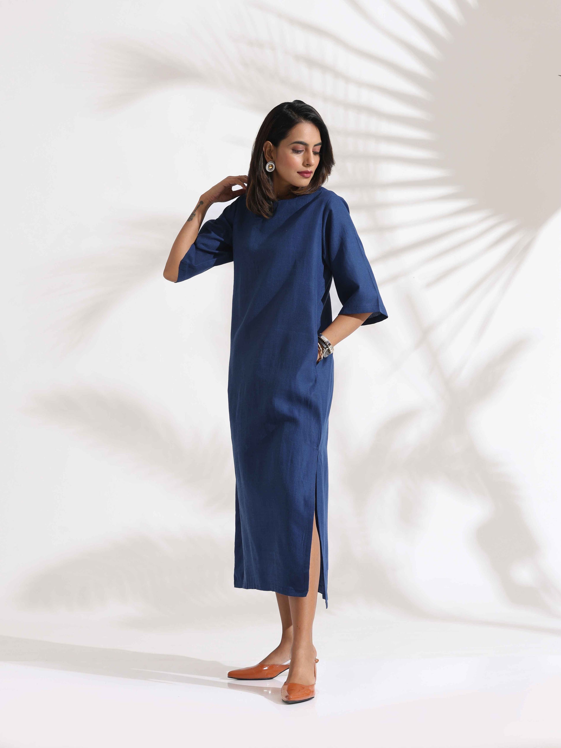 trueBrowns Blue Slub Dress | Swadesiicart