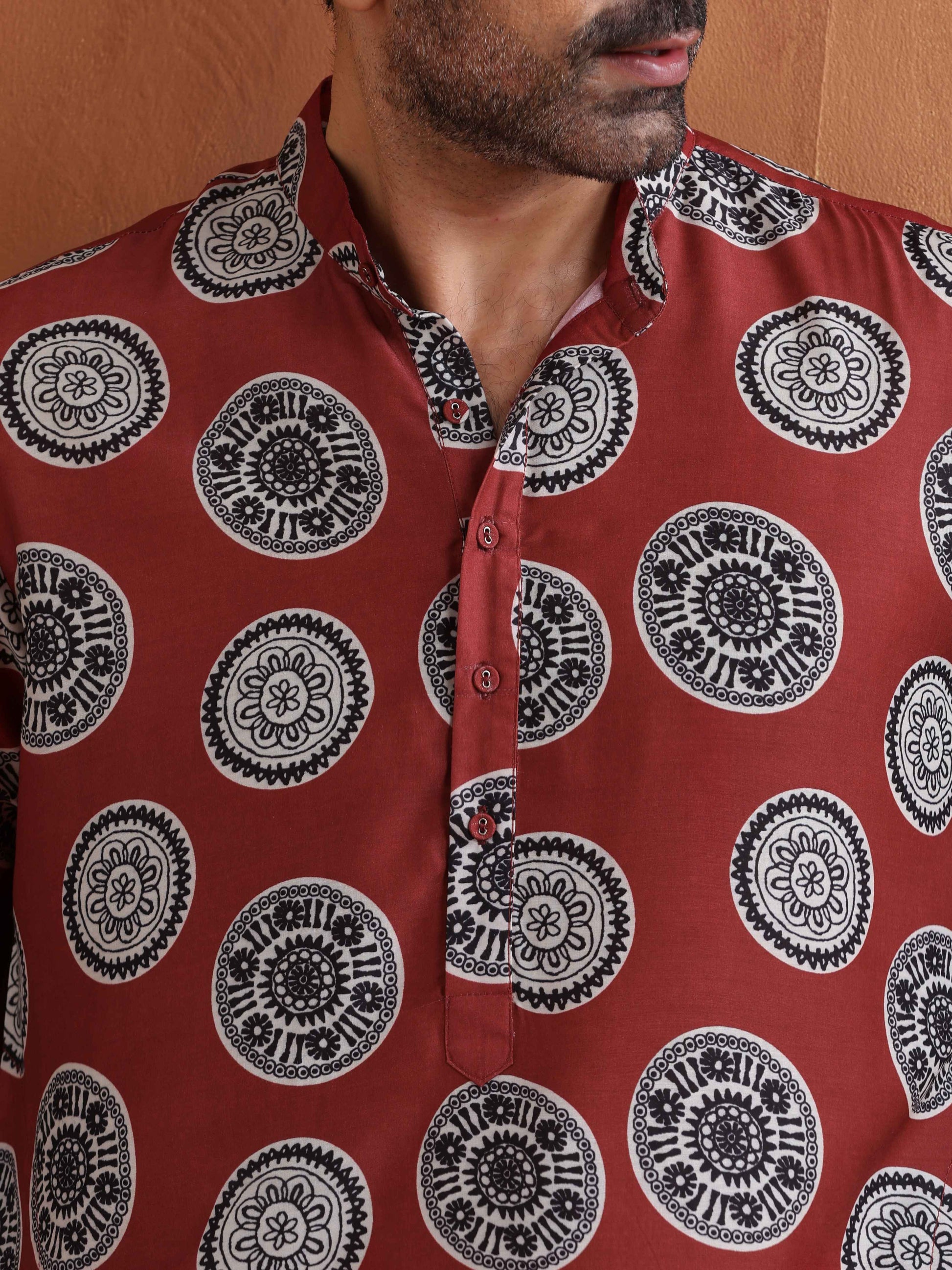 trueBrowns Men's Rust Printed Kurta | Swadesiicart