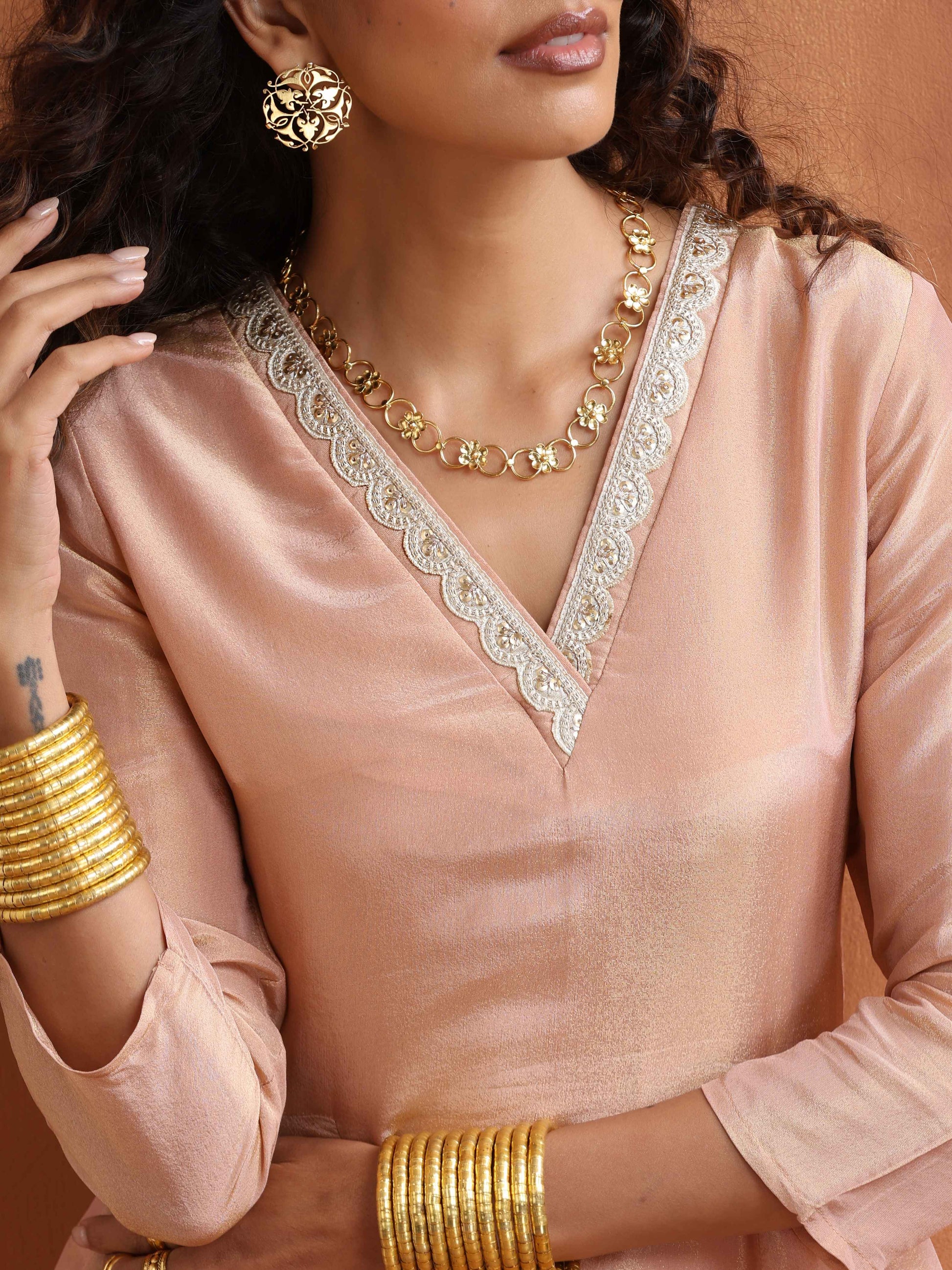 trueBrowns Blush Pink Tissue Flared Anarkali Kurta Set | Swadesiicart