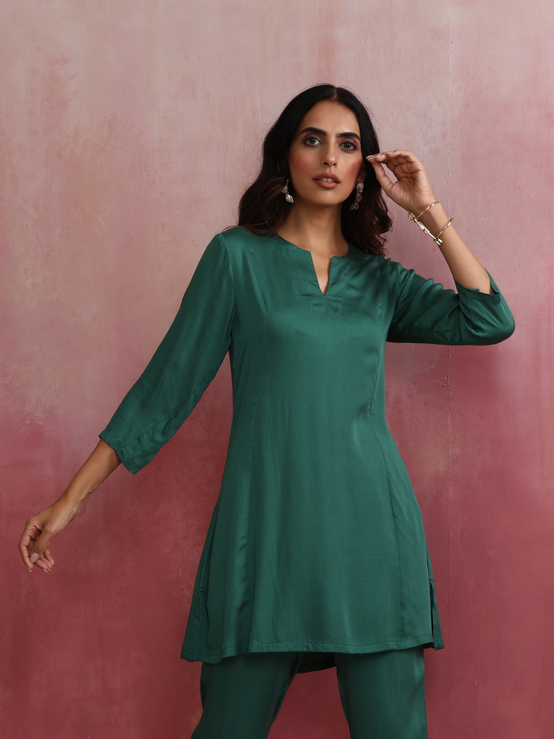 trueBrowns Green Straight Kurta Co-ord Set - Swadesiicart