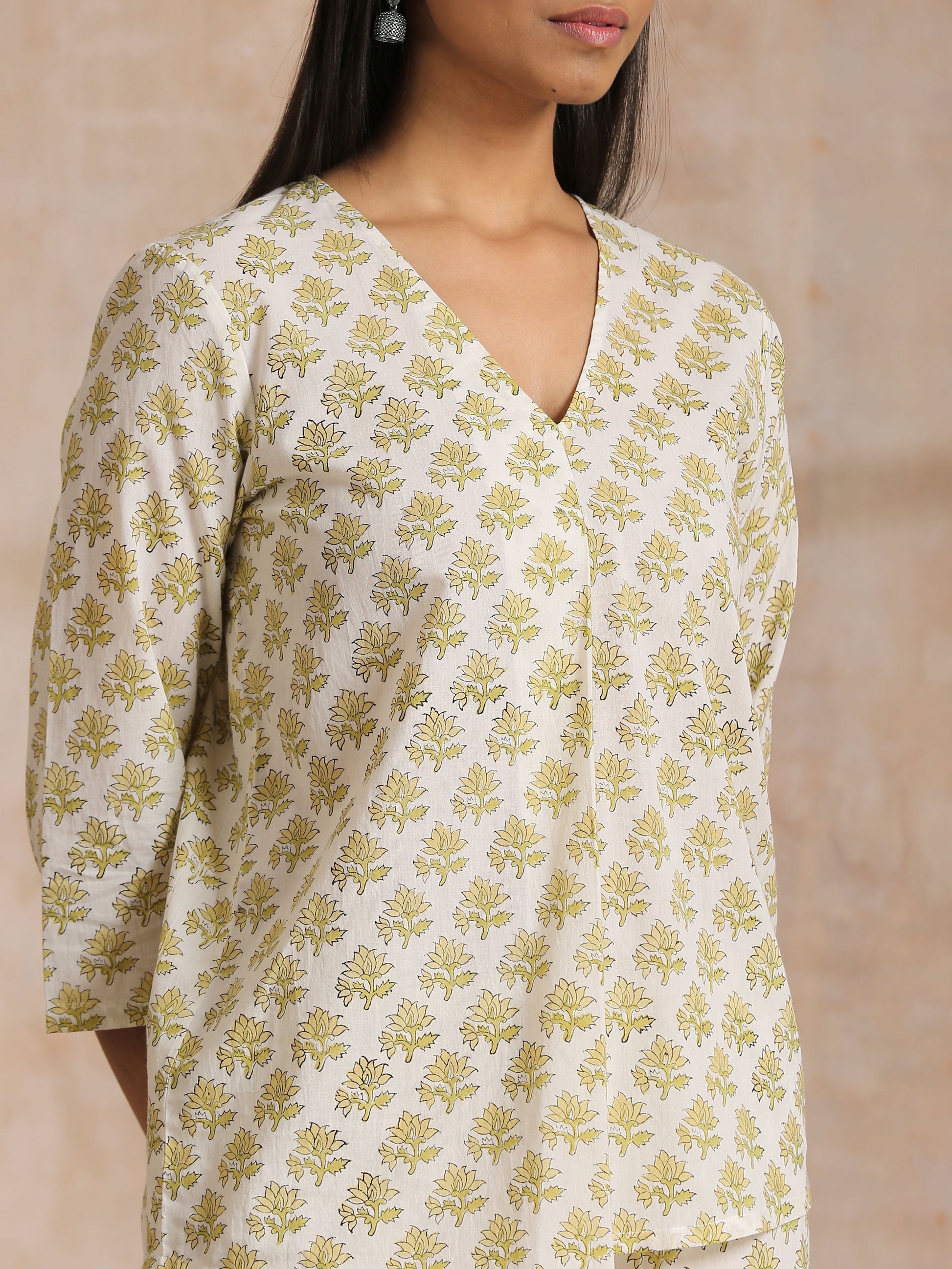 trueBrowns Green Buta On Off-White Block Print Cotton Co-Ord Set - Swadesiicart
