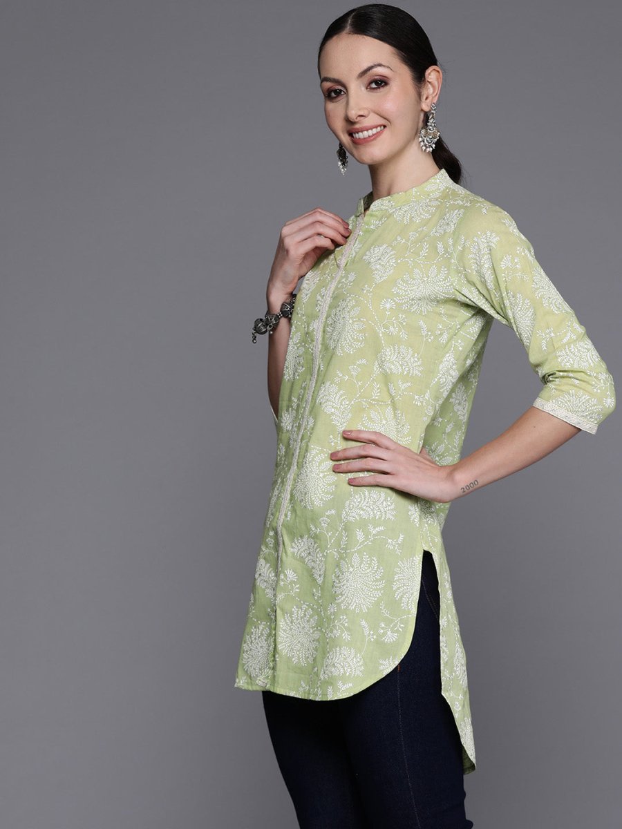 Ahalyaa Mandarin Collar Floral Printed Tunic with Lace Inserts Detail | Swadesiicart