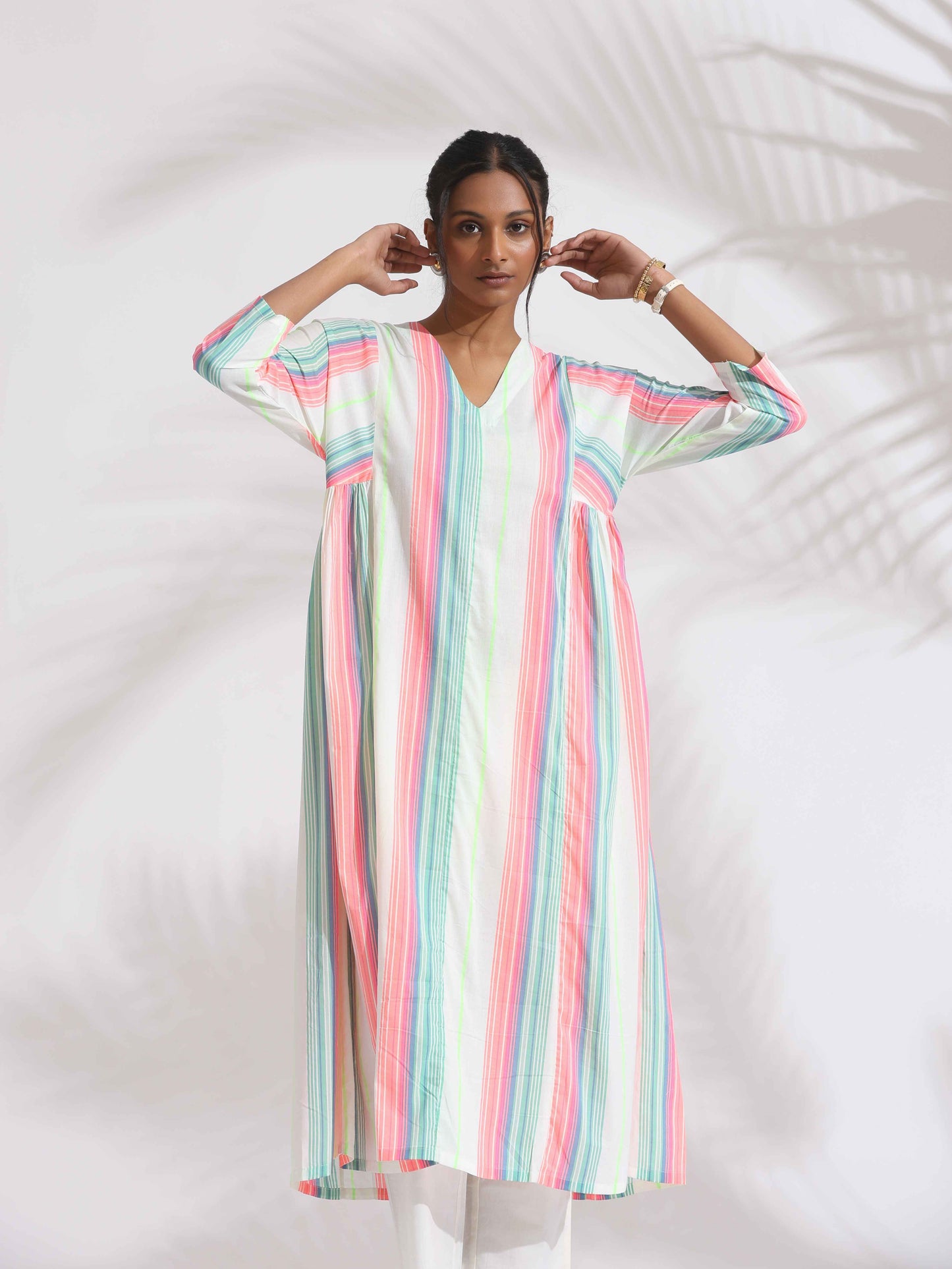 trueBrowns Off-White Cotton Multi Stripe Flared Kurta Set | Swadesiicart