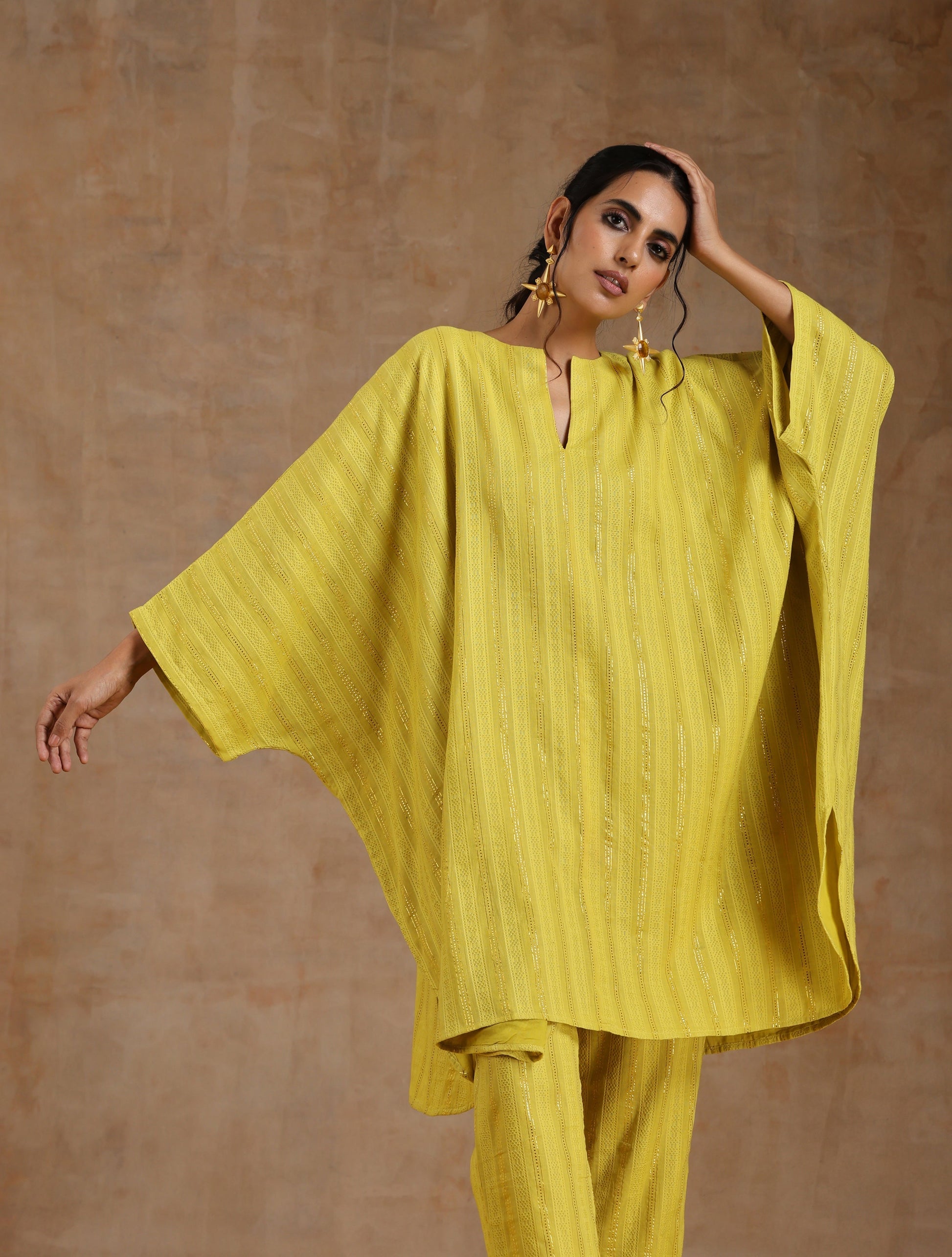 trueBrowns Lime Gold Cotton Oversized Round Co-Ord Set - Swadesiicart