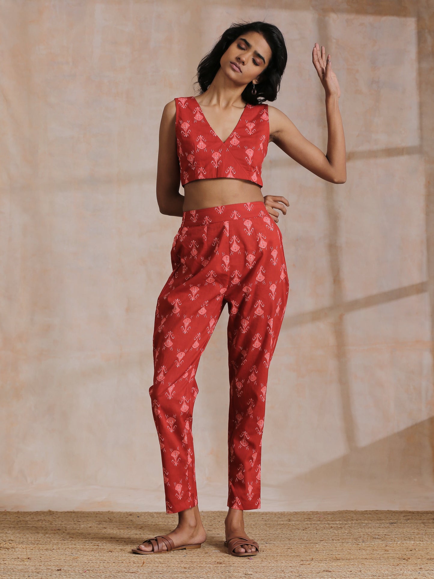 trueBrowns Red On Red Ikat Print Cotton Pant Suit Set | Swadesiicart