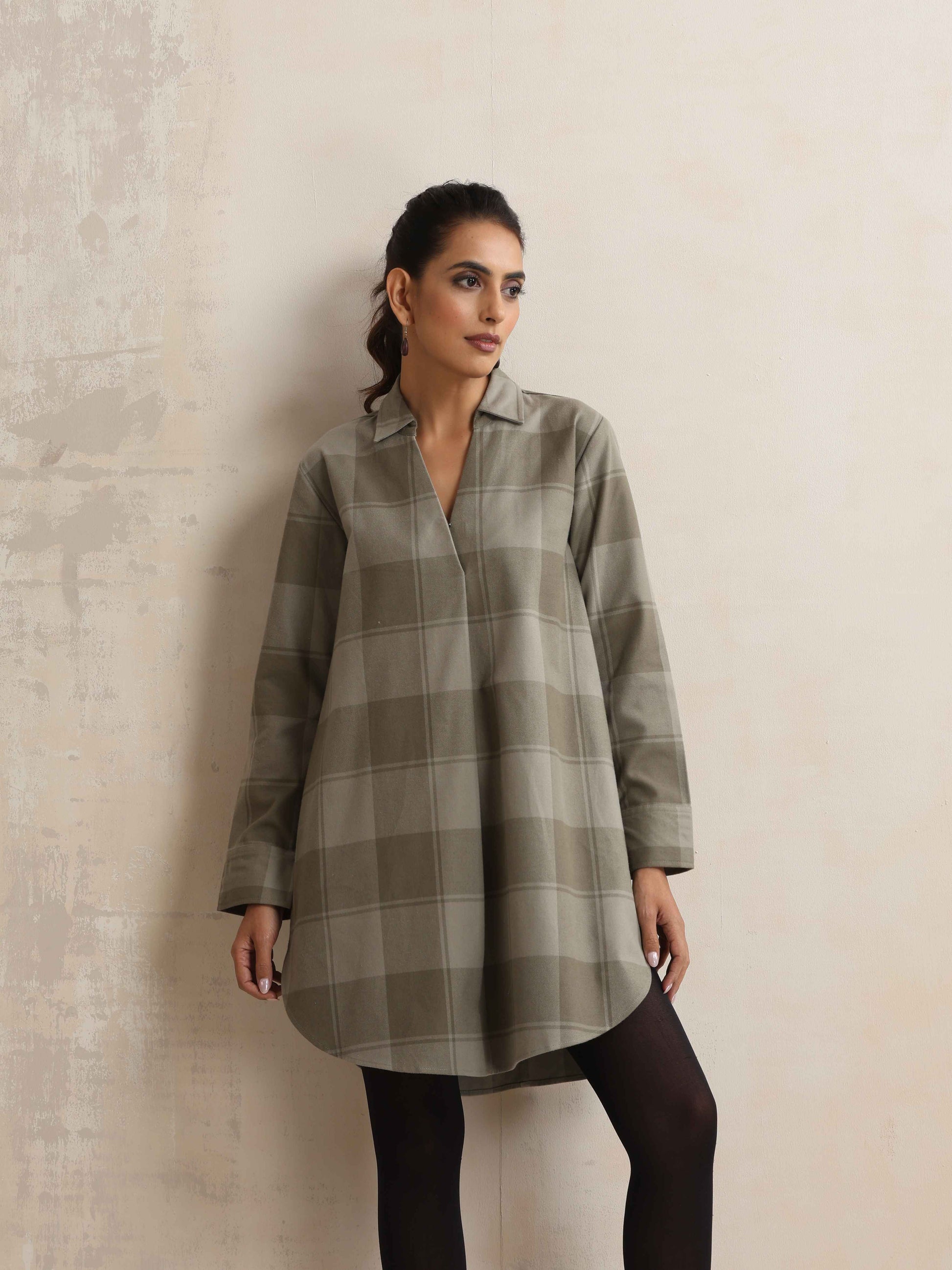 trueBrowns Green Check Pleated Winter Top | Swadesiicart