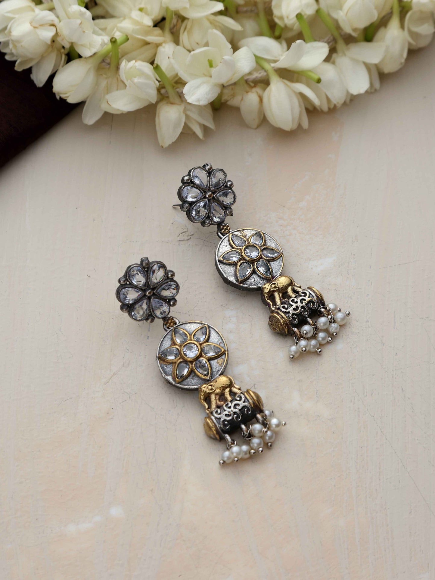 trueBrowns Silver Gold Tone Kundan Earrings | Swadesiicart