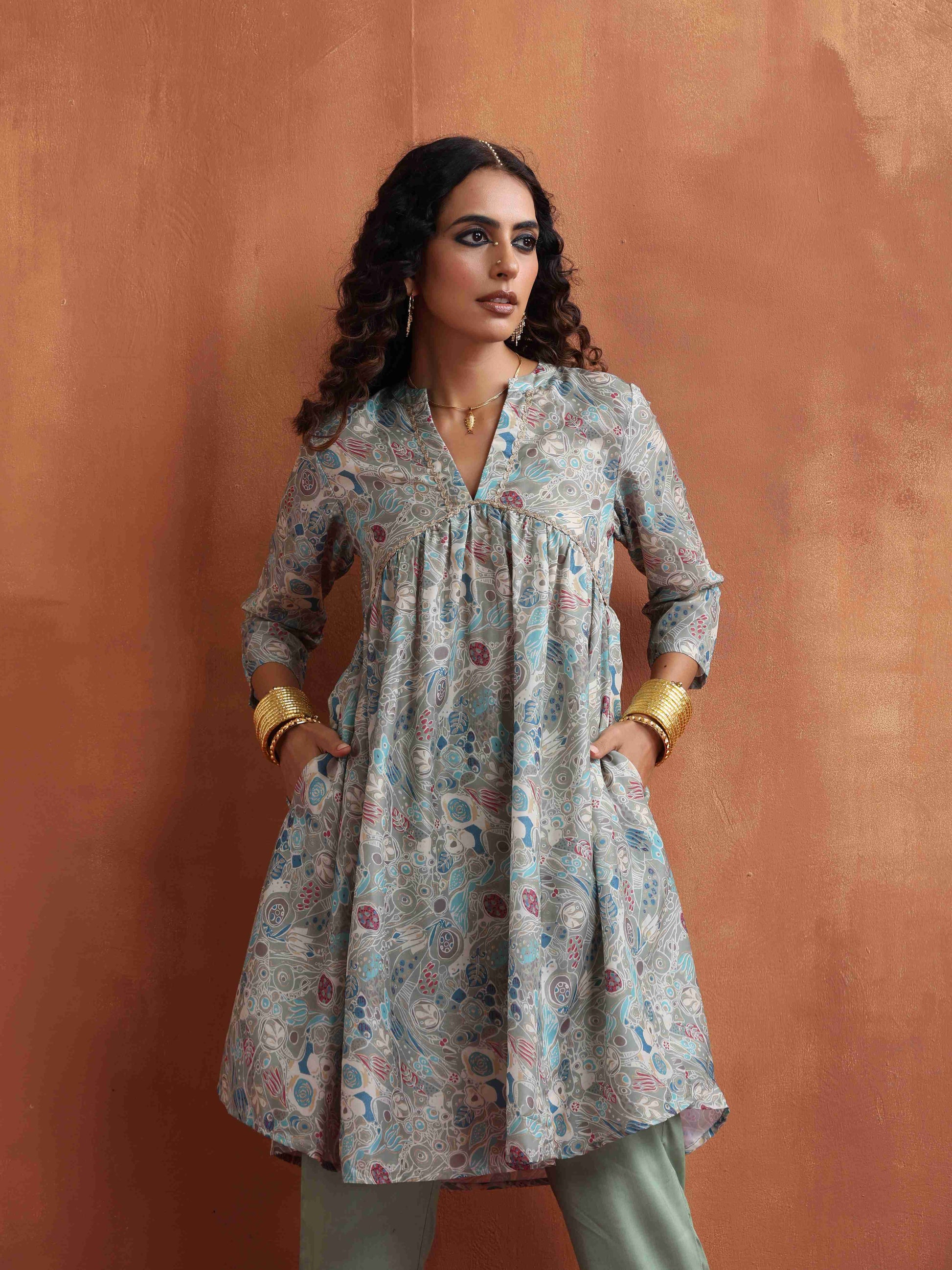 trueBrowns Green Print Flared Kurta Co-ord Set - Swadesiicart