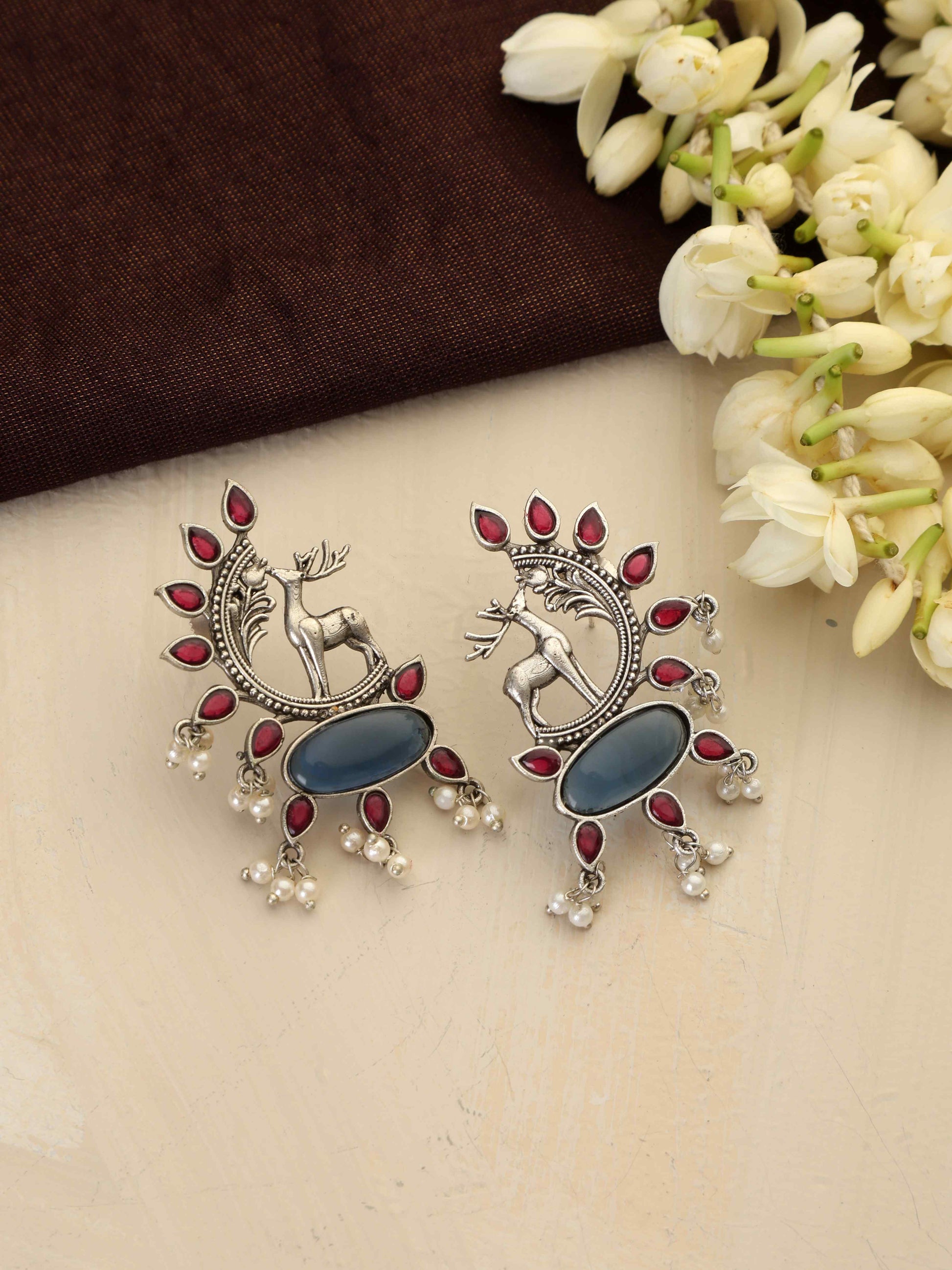 trueBrowns Silver Tone Pearl Drop Earrings | Swadesiicart