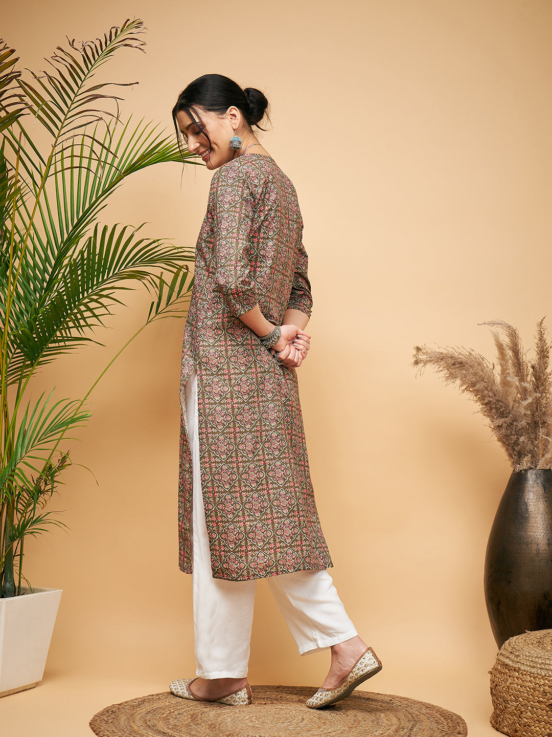 InWeave Women's Green Red Ajrakh Print Cotton Patch Work Straight Kurta Pant Set - Swadesiicart